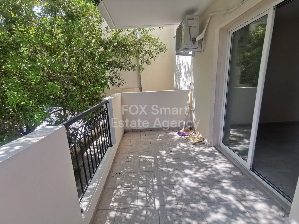 Bright 2-Bedroom Apartment for Rent – Agioi Omologites