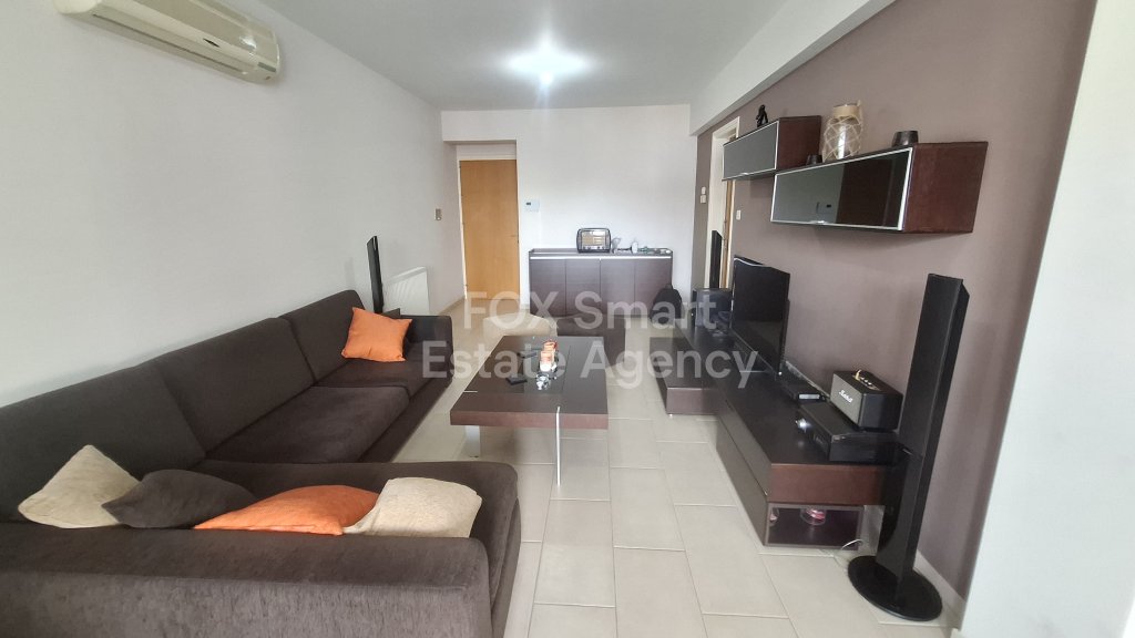 Beautiful, fully furnished, Top Location