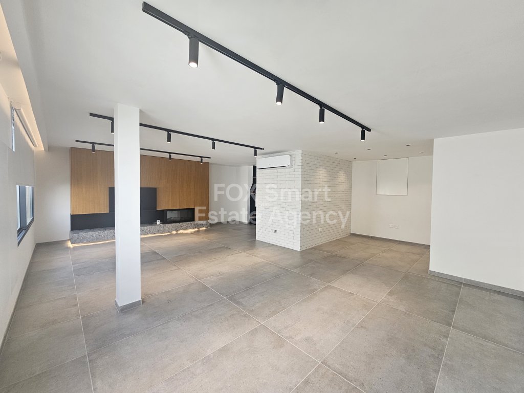 ✨ Impressive 3-Bedroom Apartment  180 sqm Internal Area + 16 sqm Covered Veranda + 60 sqm Uncovered Areas 📍 Egkomi – Makedonitissa (near Ilia Papakyriacou & 28th October Avenues)