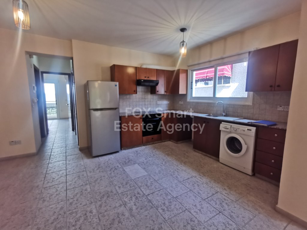 Bright 2-Bedroom Apartment for Rent – Agioi Omologites