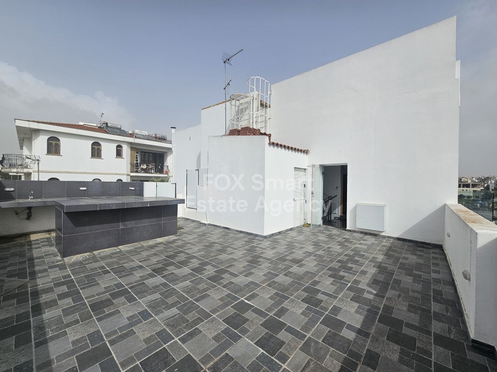 ✨ Impressive 3-Bedroom Apartment  180 sqm Internal Area + 16 sqm Covered Veranda + 60 sqm Uncovered Areas 📍 Egkomi – Makedonitissa (near Ilia Papakyriacou & 28th October Avenues)