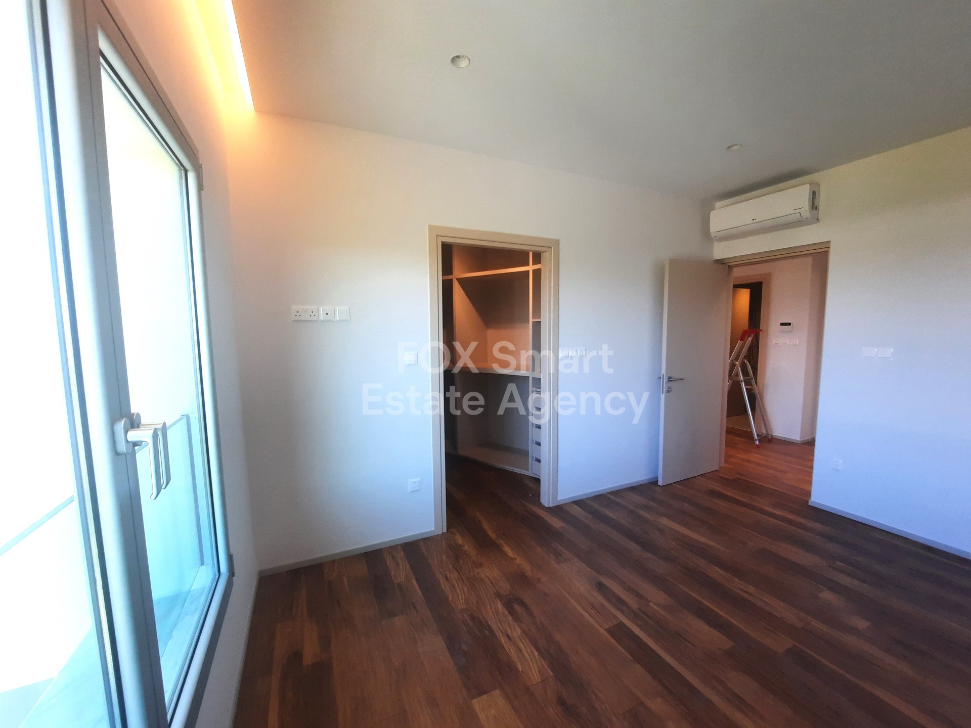 Luxury 4-Bedroom Penthouse | 205 sqm + 95 sqm Verandas | Strovolos, Nicosia