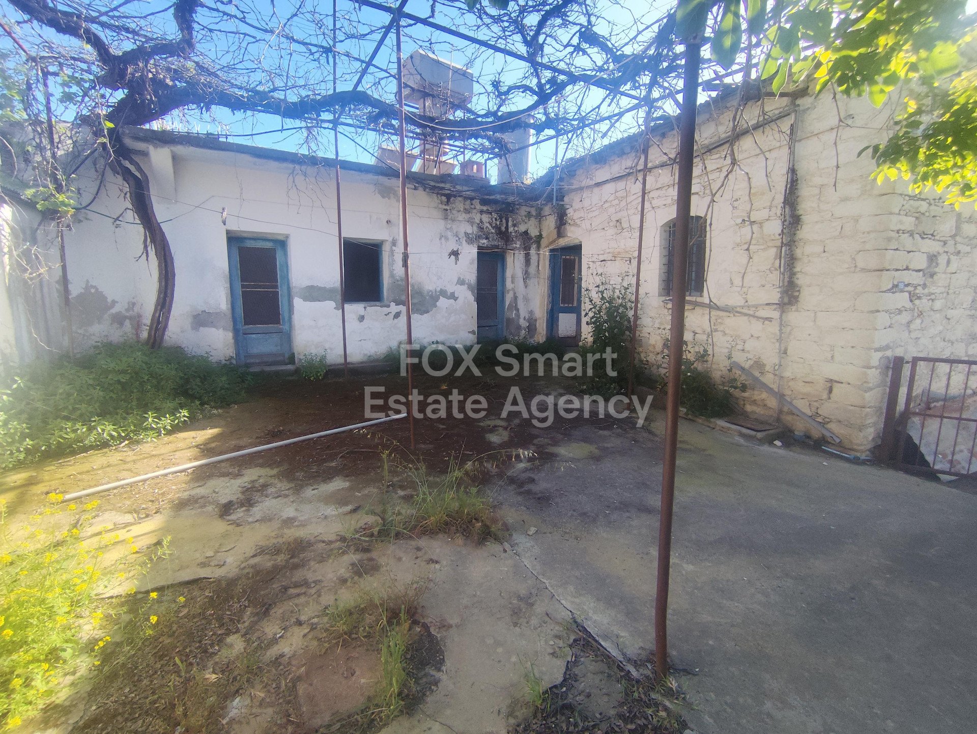 House in Trimiklini - view 1
