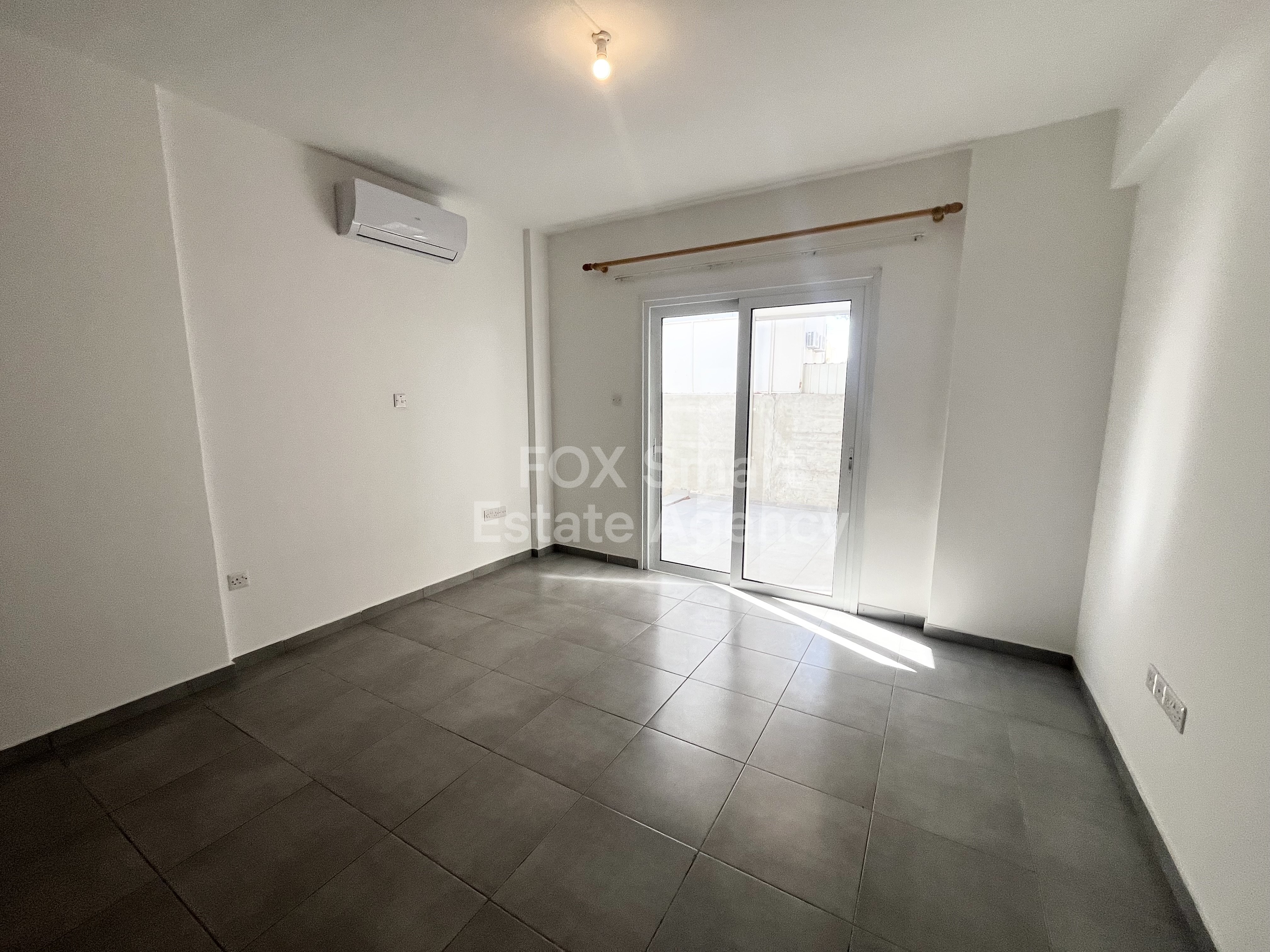 For rent 4 bedroom ground floor apartment in Makedonitissa, Nicosia.