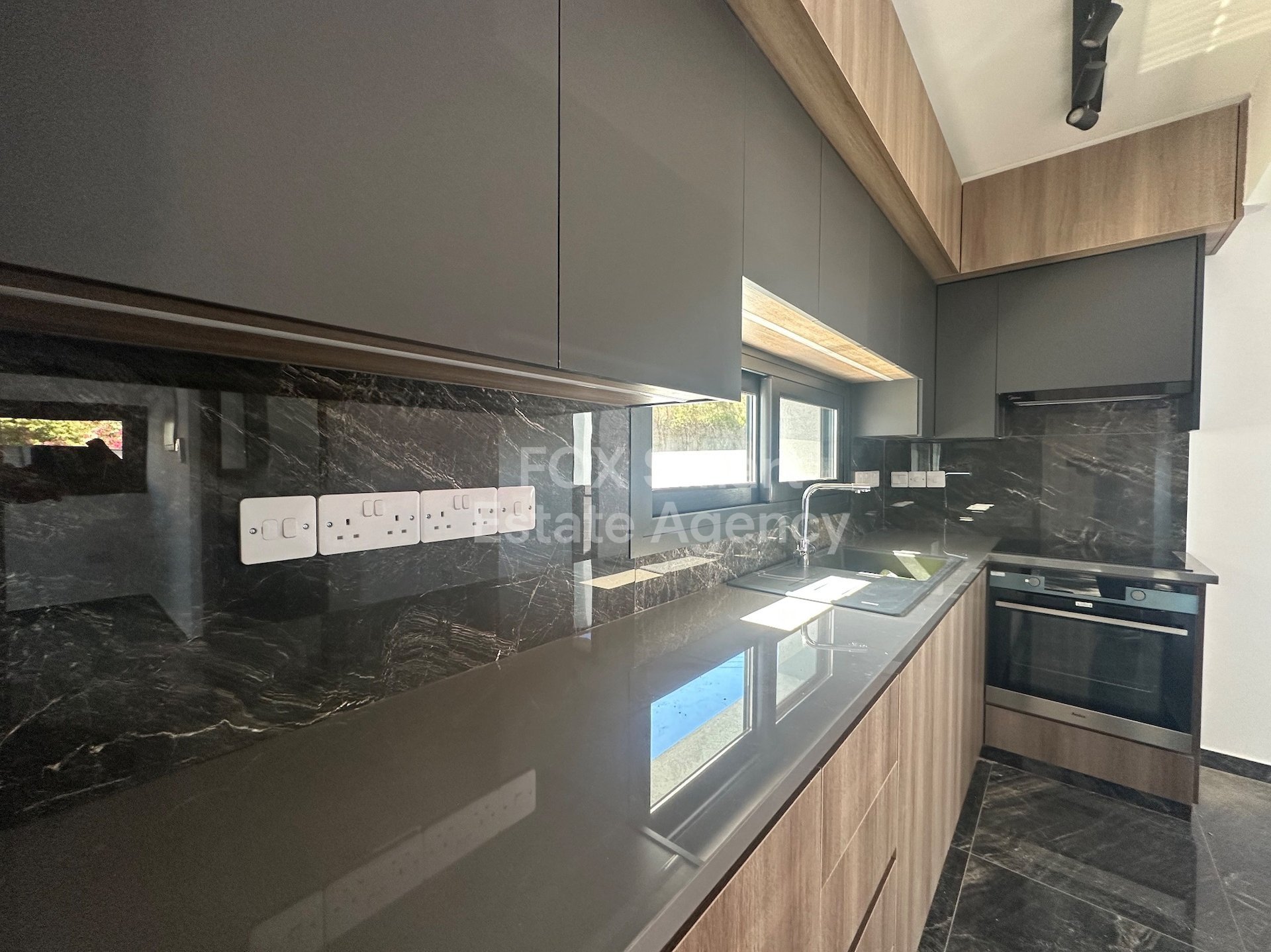 House, For Rent, Limassol, Parekklisia