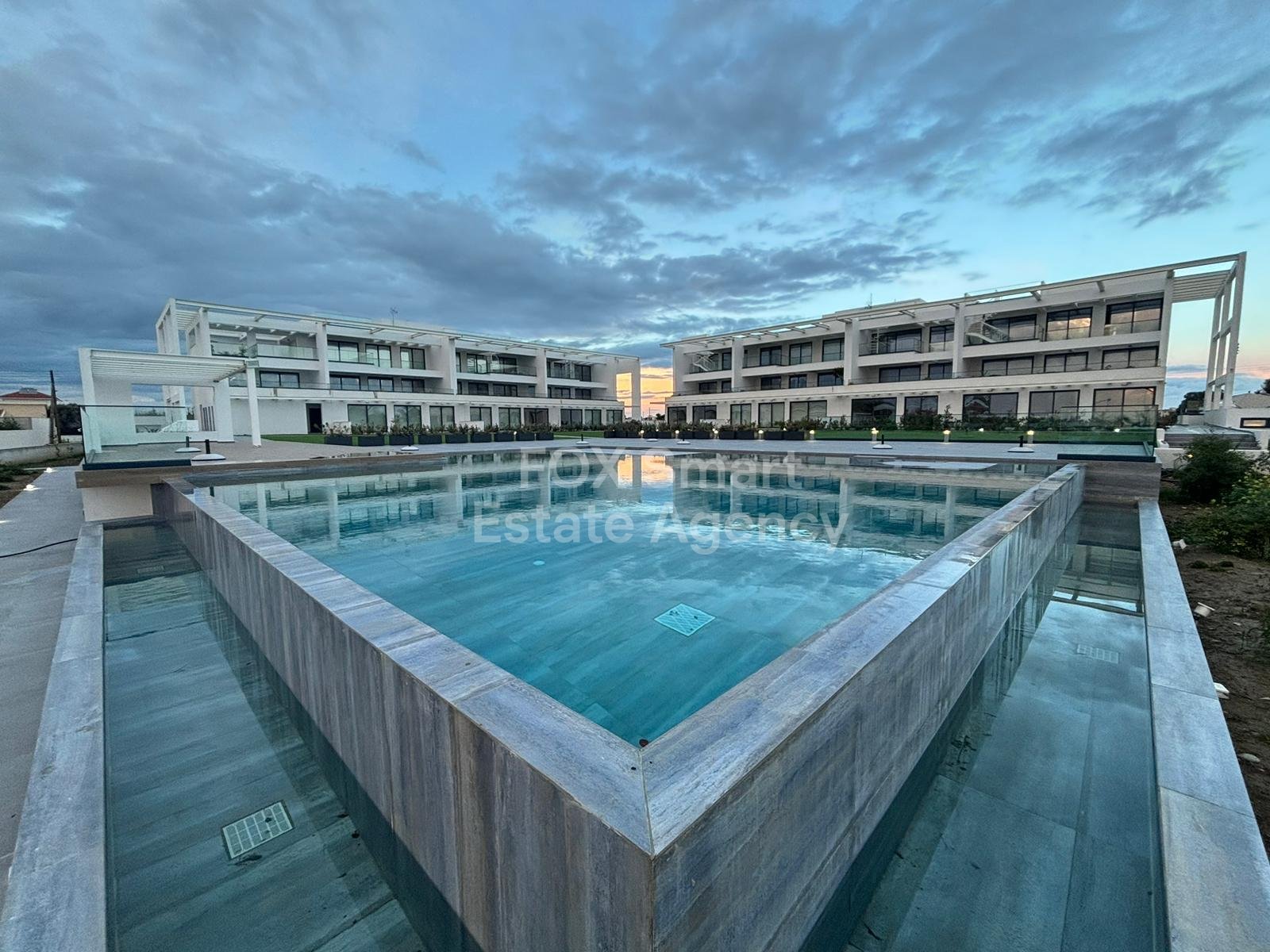 Garden Haven – Absolute Beachfront Living, Perivolia