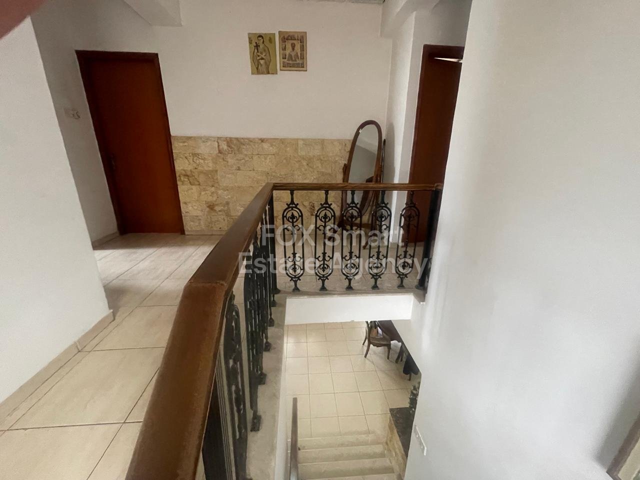 Spacious 4-Bedroom Home in Vergina – Quiet Residential Area