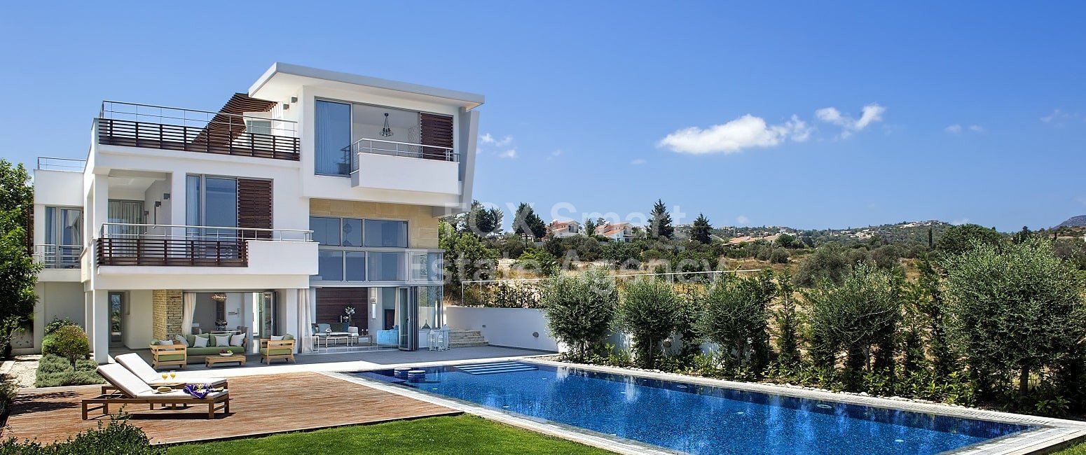 House in Paphos - view 1