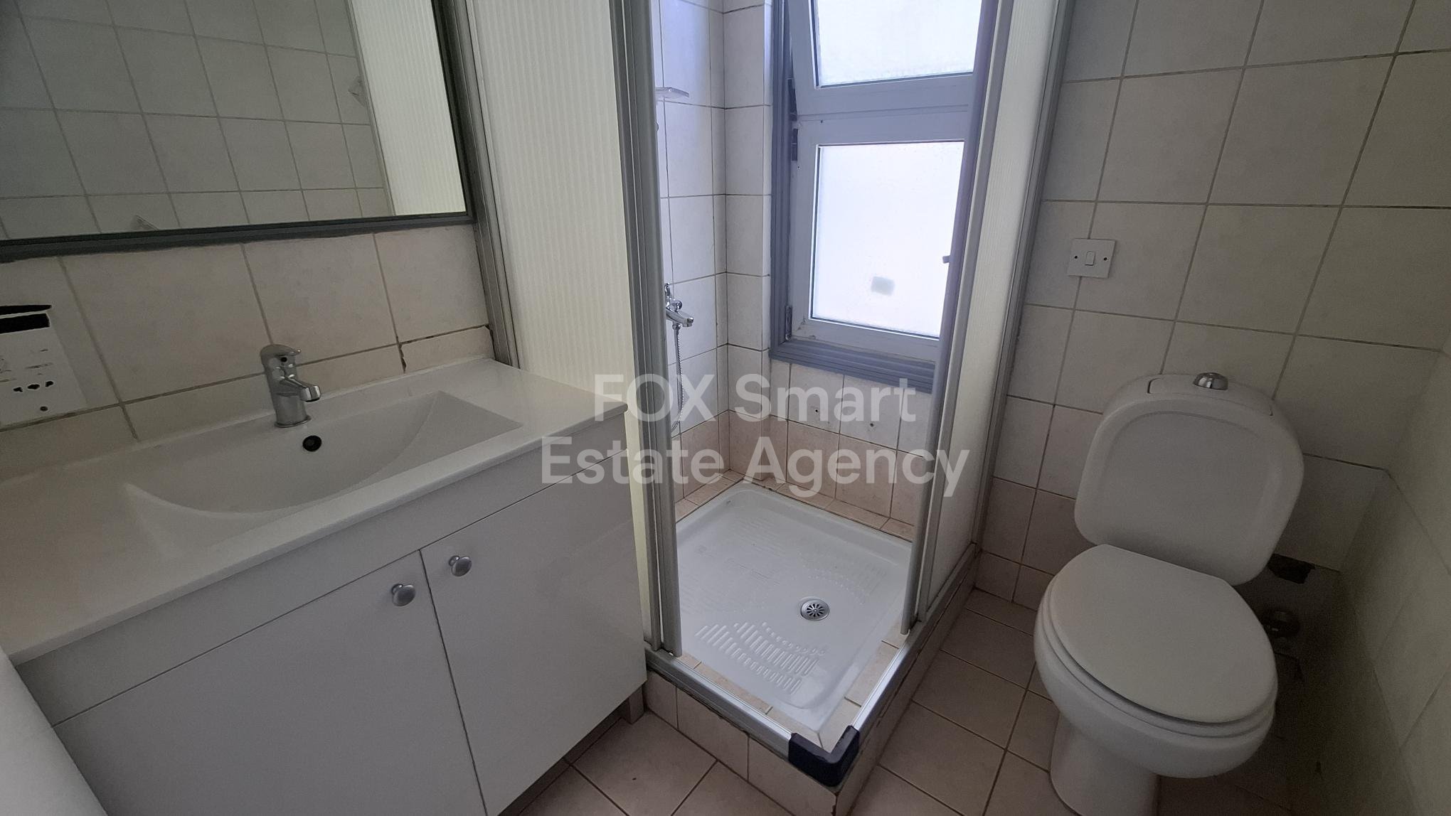 For Rent: 2-Bedroom Ground Floor Apartment with Spacious Yard, near Mikel Aglatzias