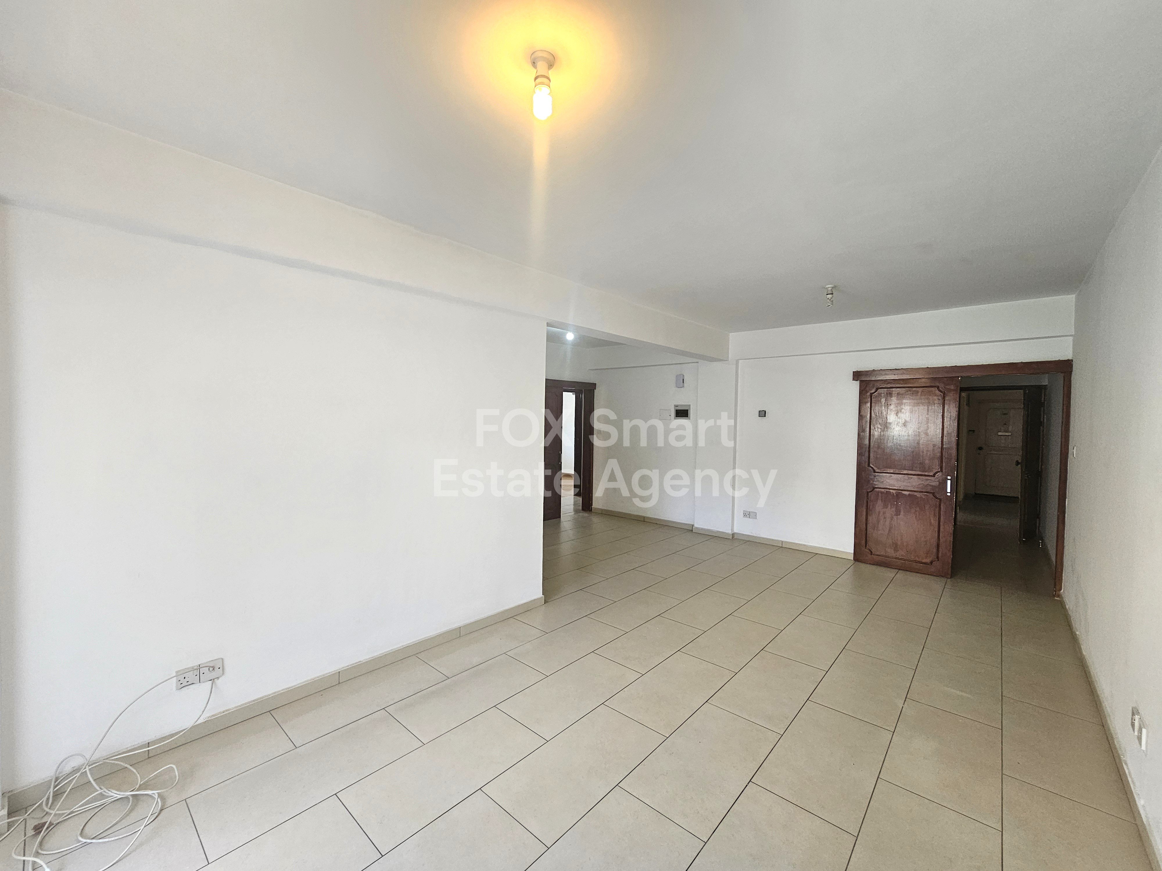 🏡 Renovated Ground Floor 3-Bedroom Apartment in Prime Strovolos (Chryseleousa Area), Next to Pedieos Linear Park – Nicosia