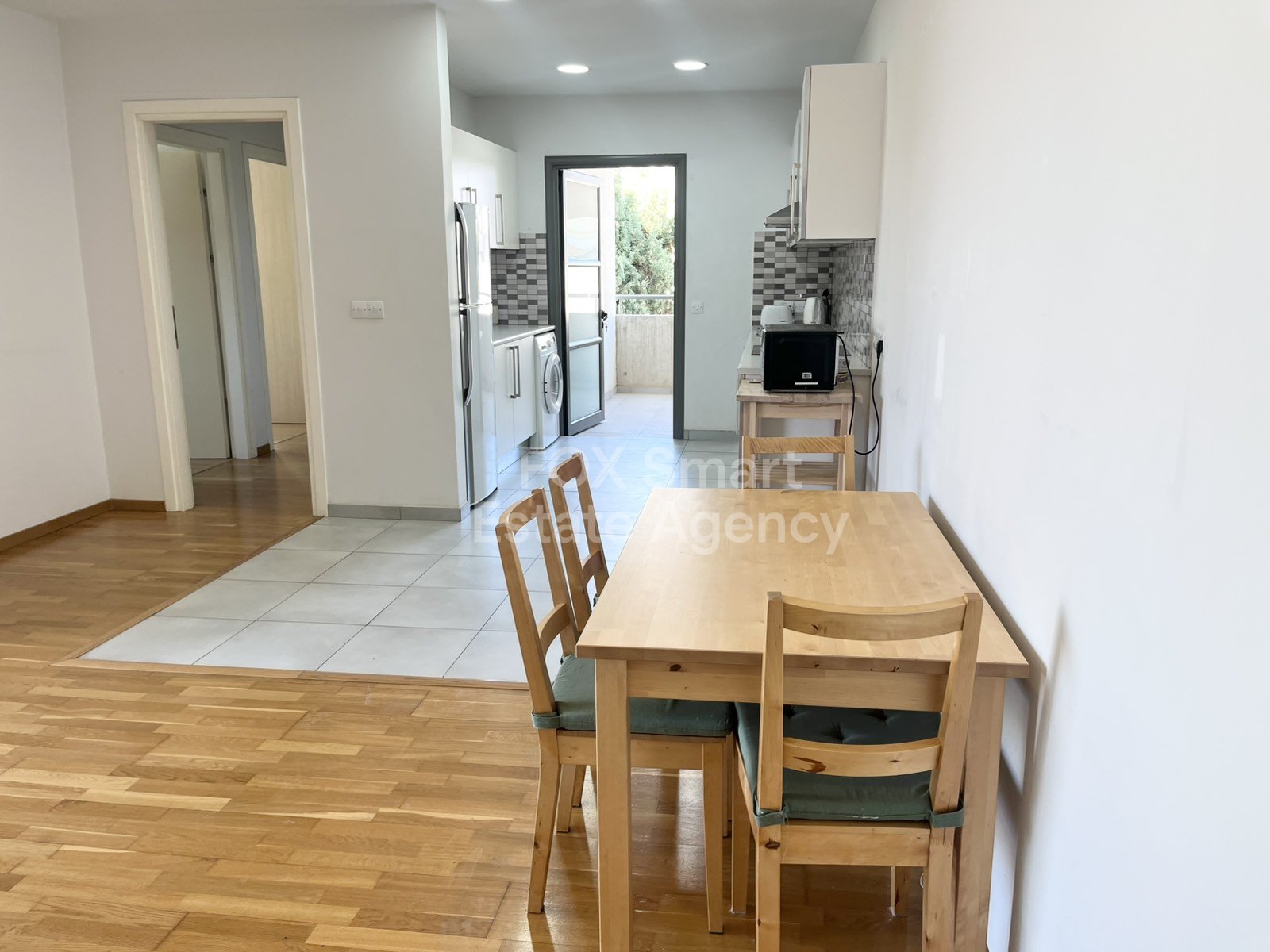 For rent 2 bedroom fully-furnished apartment close to KPMG and John Kennedy Street in Acropolis, Nicosia.