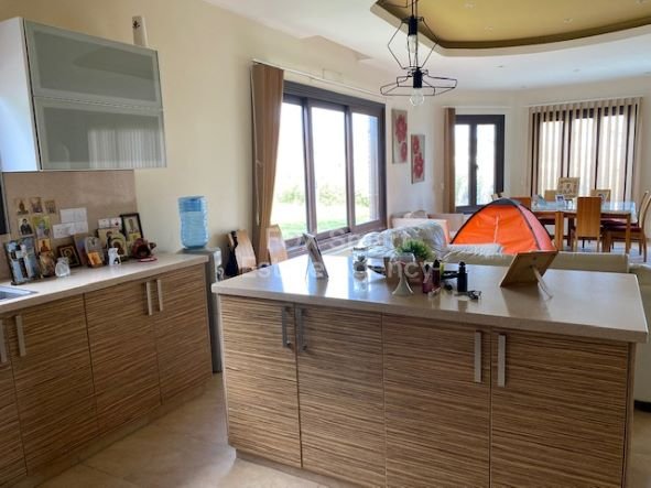 4-Bedroom Elevated Residence with Panoramic Coastal & Mountain Views in Anglisidies