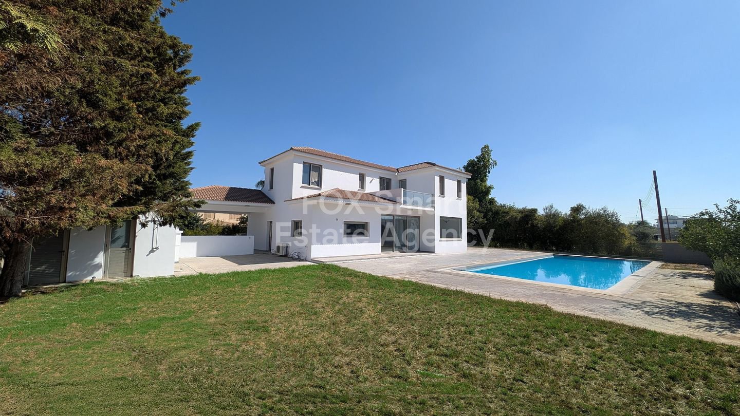 Luxury Two-Storey House in Pano Deftera, Nicosia for sale
