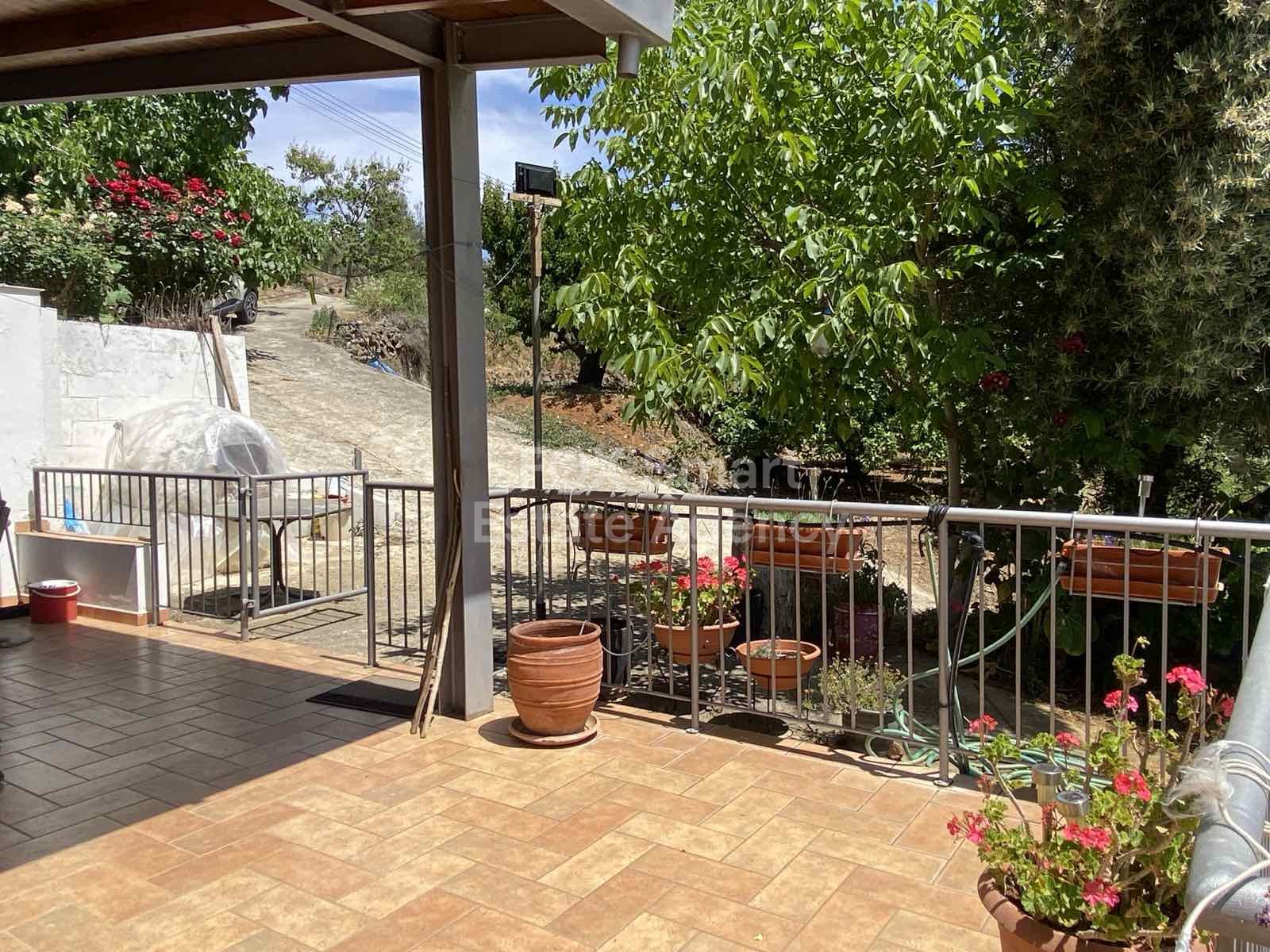 For Sale Country House with Garden – Palaichori Orinis, Nicosia