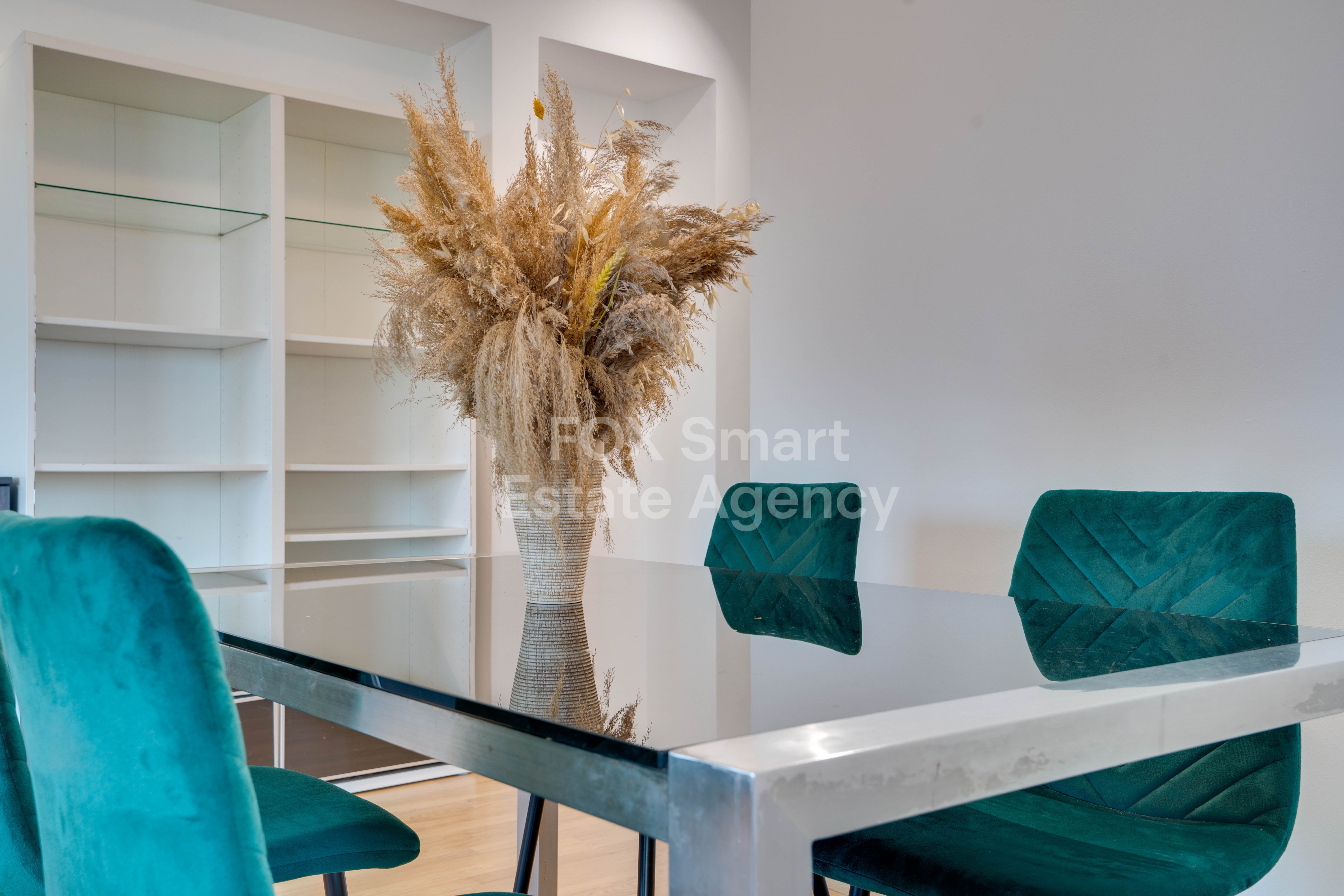 Modern 3-Bedroom Apartment in Engomi – Excellent Location Near Universities and City Center