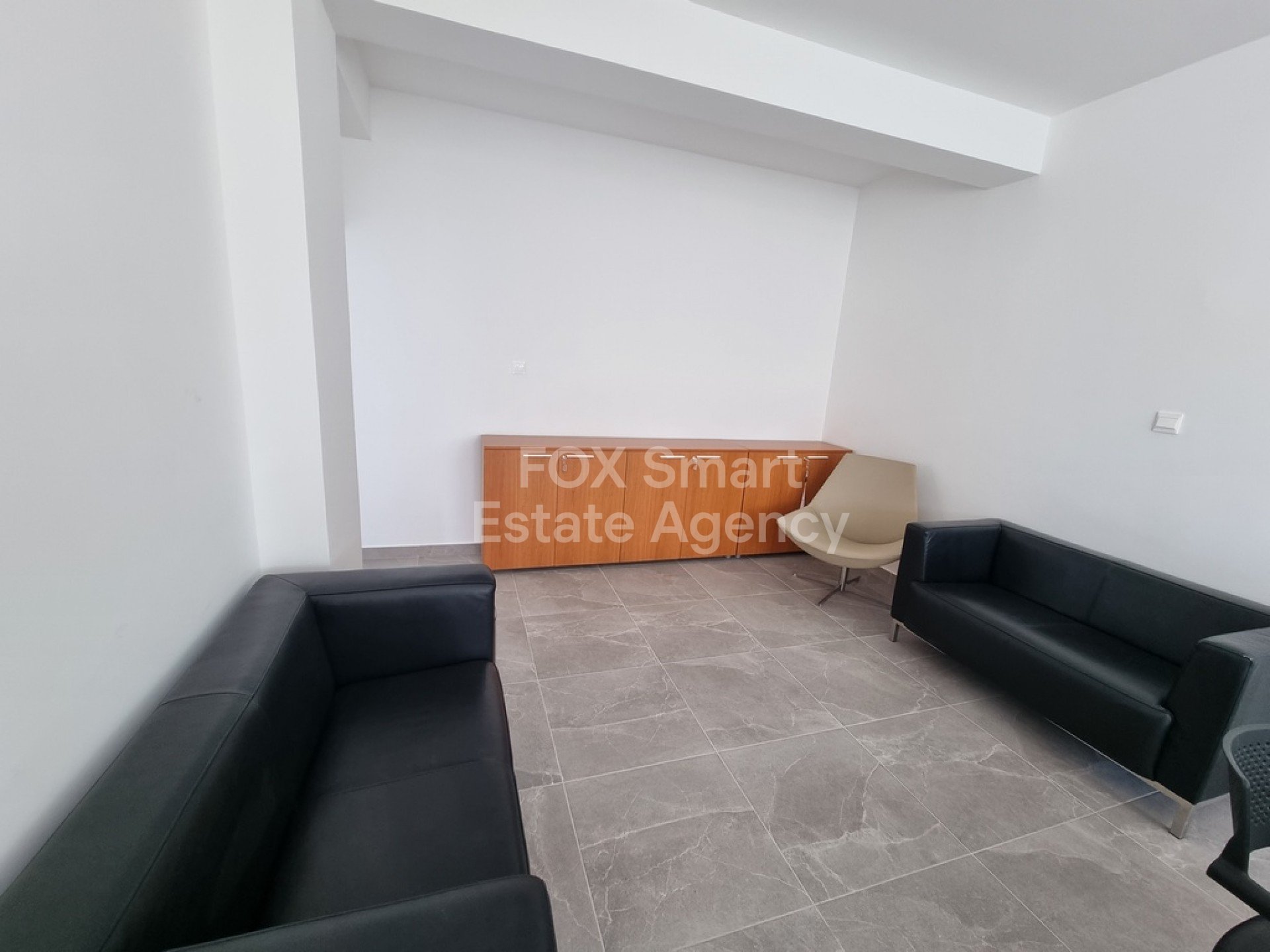 House in Nicosia - Image 5