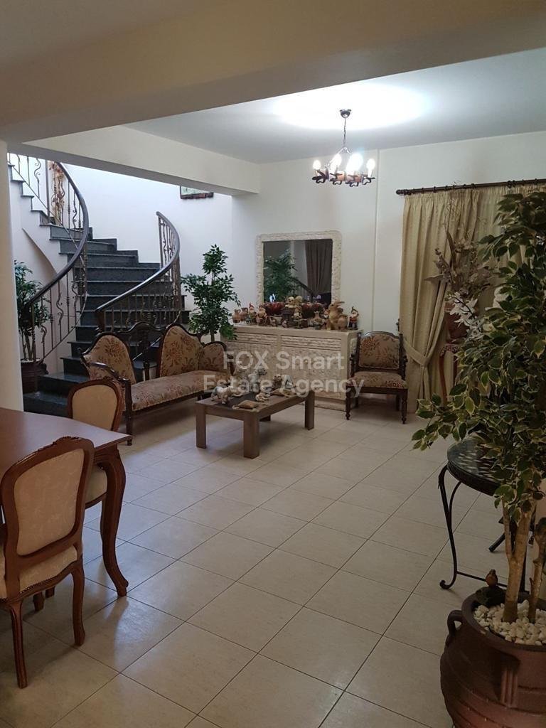 Spacious 4-Bedroom Semi-Detached Home in Vergina