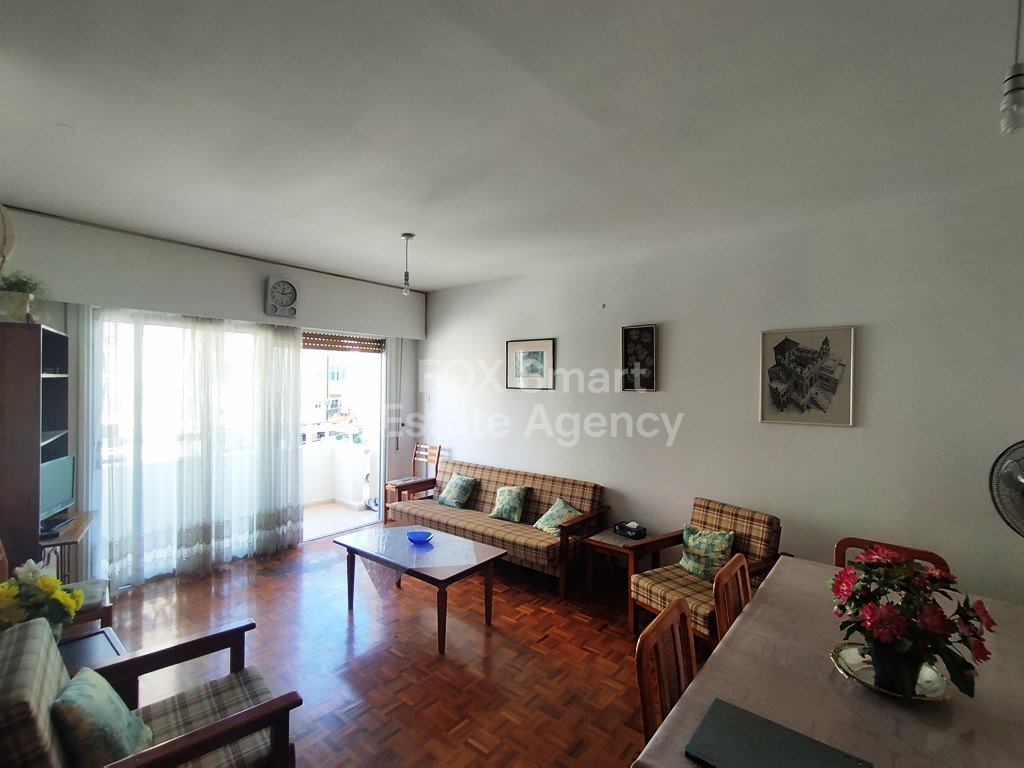 2 Bedroom Apartment For Rent in Larnaca center