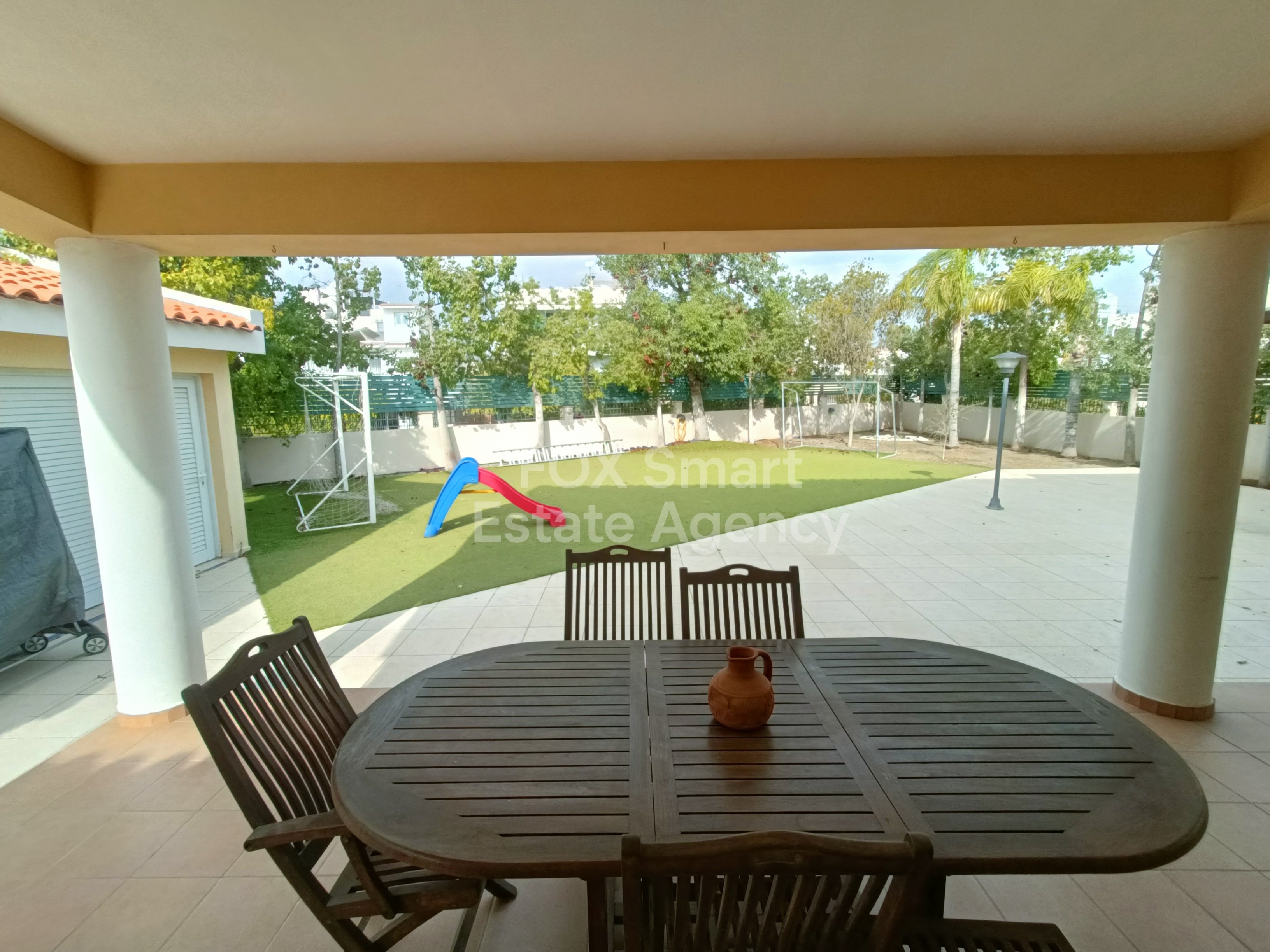 Luxury Spacious 4 Bedroom plus office House in a prime location, in Strovolos