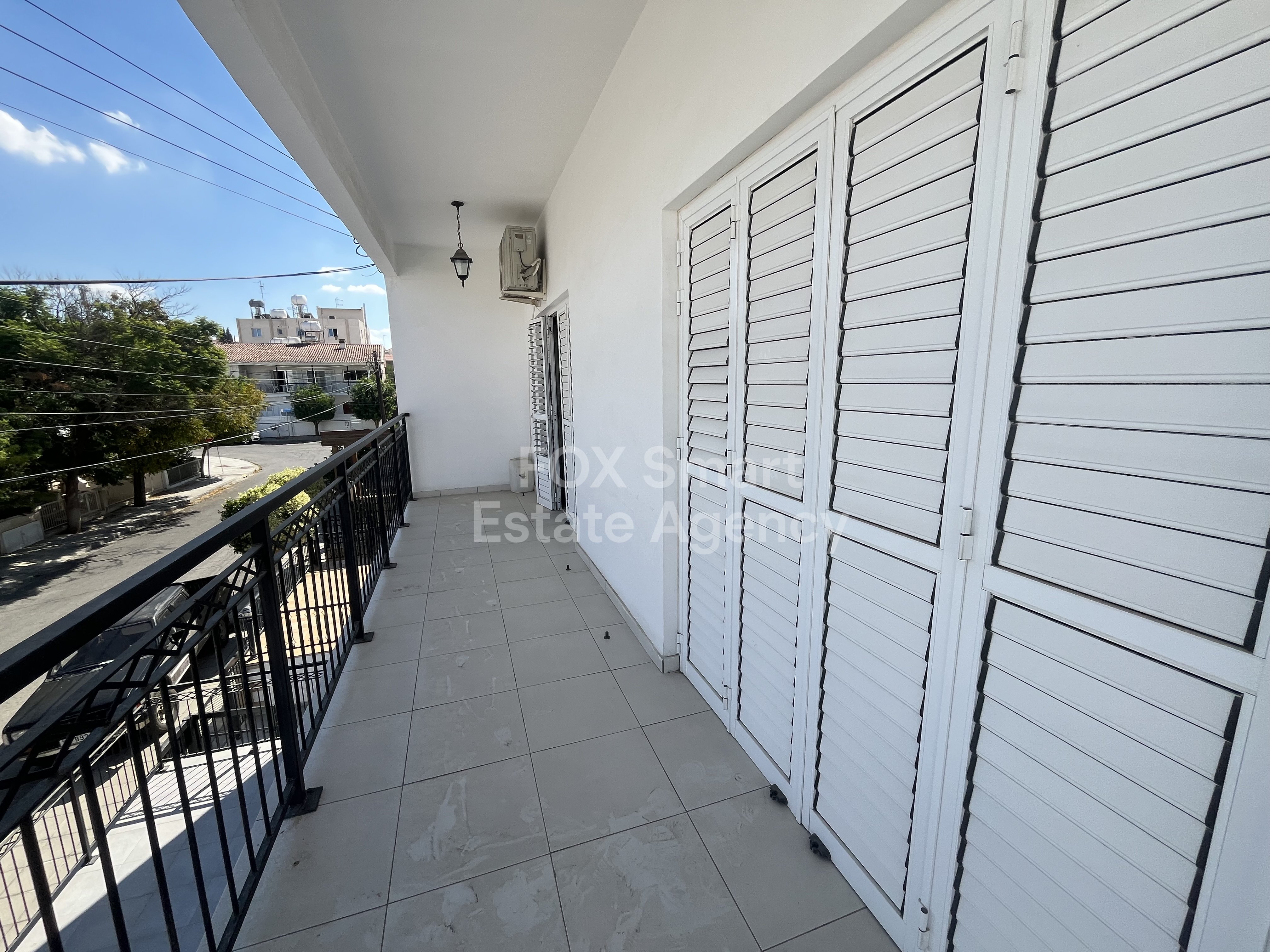 For rent 3 bedroom plus an office room  apartment in Makedonitissa, Nicosia.
