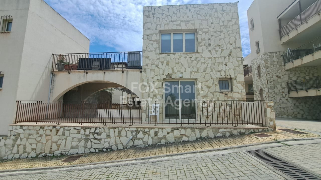 Apartment in Oroklini - view 1