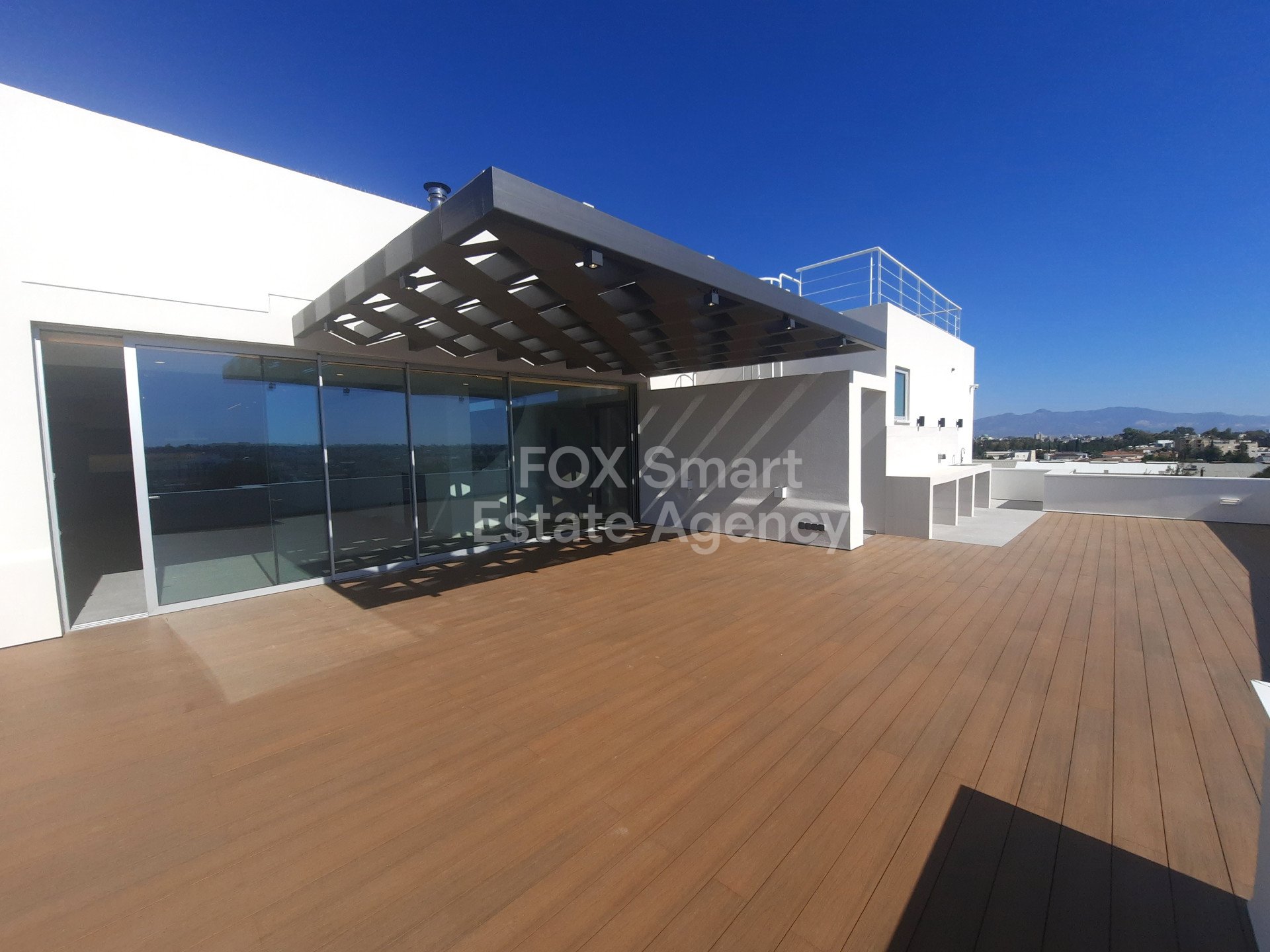 Luxury 4-Bedroom Penthouse | 205 sqm + 95 sqm Verandas | Strovolos, Nicosia