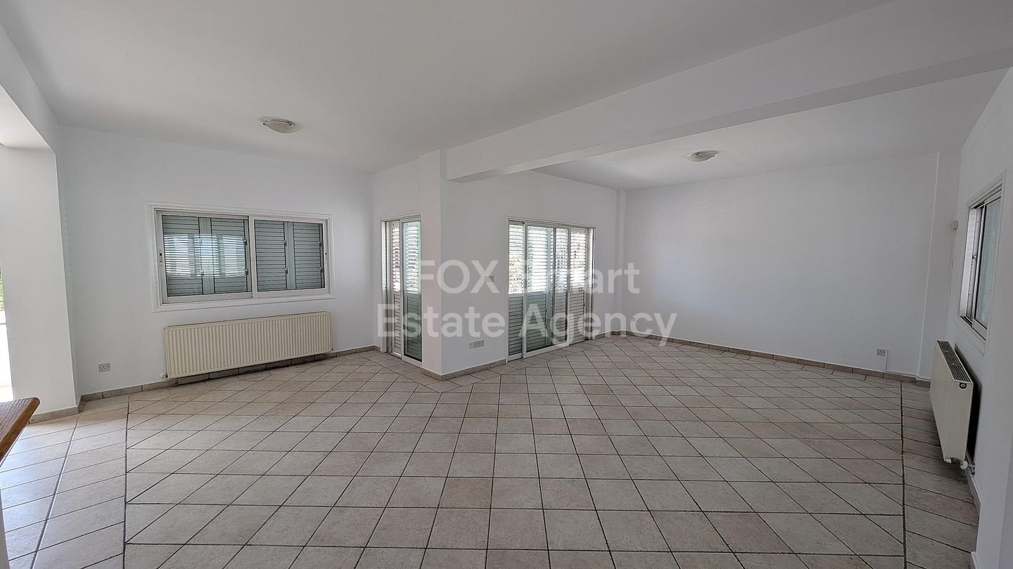 Charming Ground-Floor Apartment, with large verandas in Prestigious Strovolos