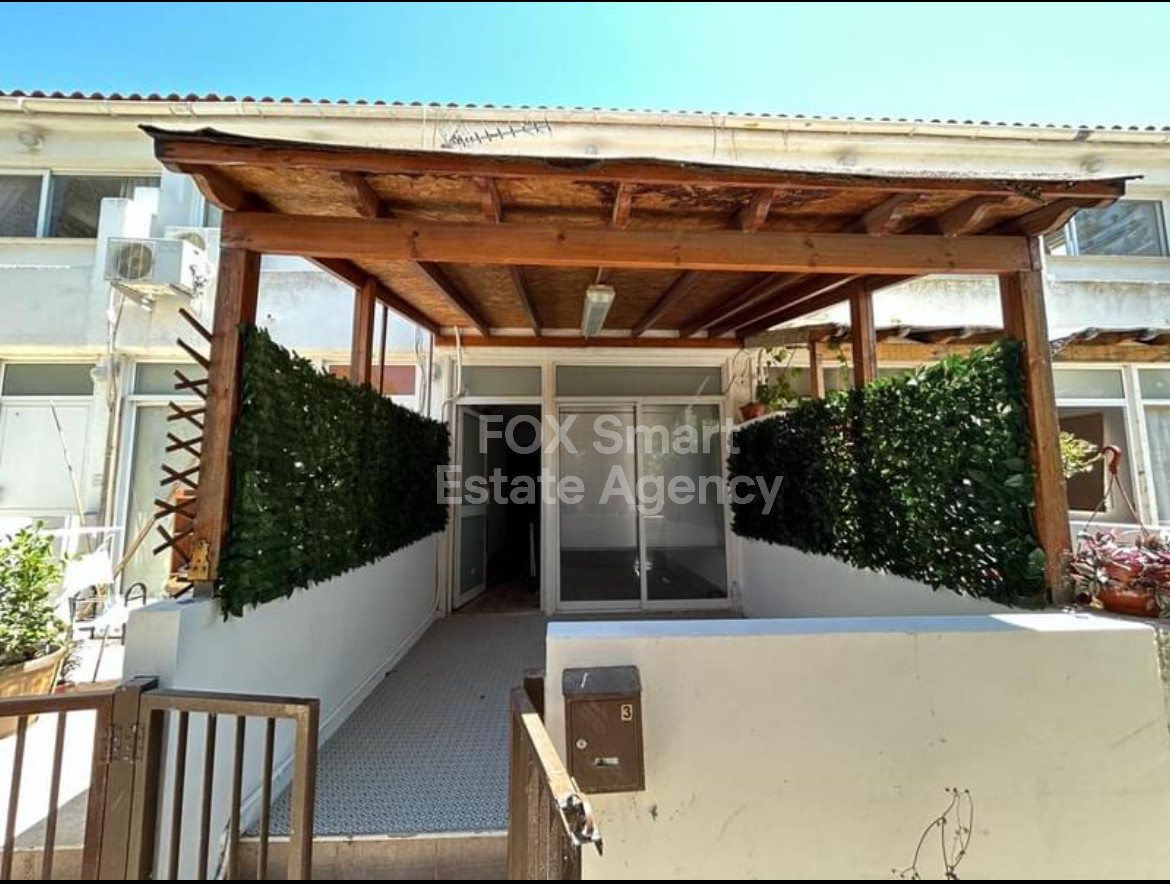 House, For Sale, Larnaca, Dekeleia  2 Bedrooms 2 Bathrooms 5.....