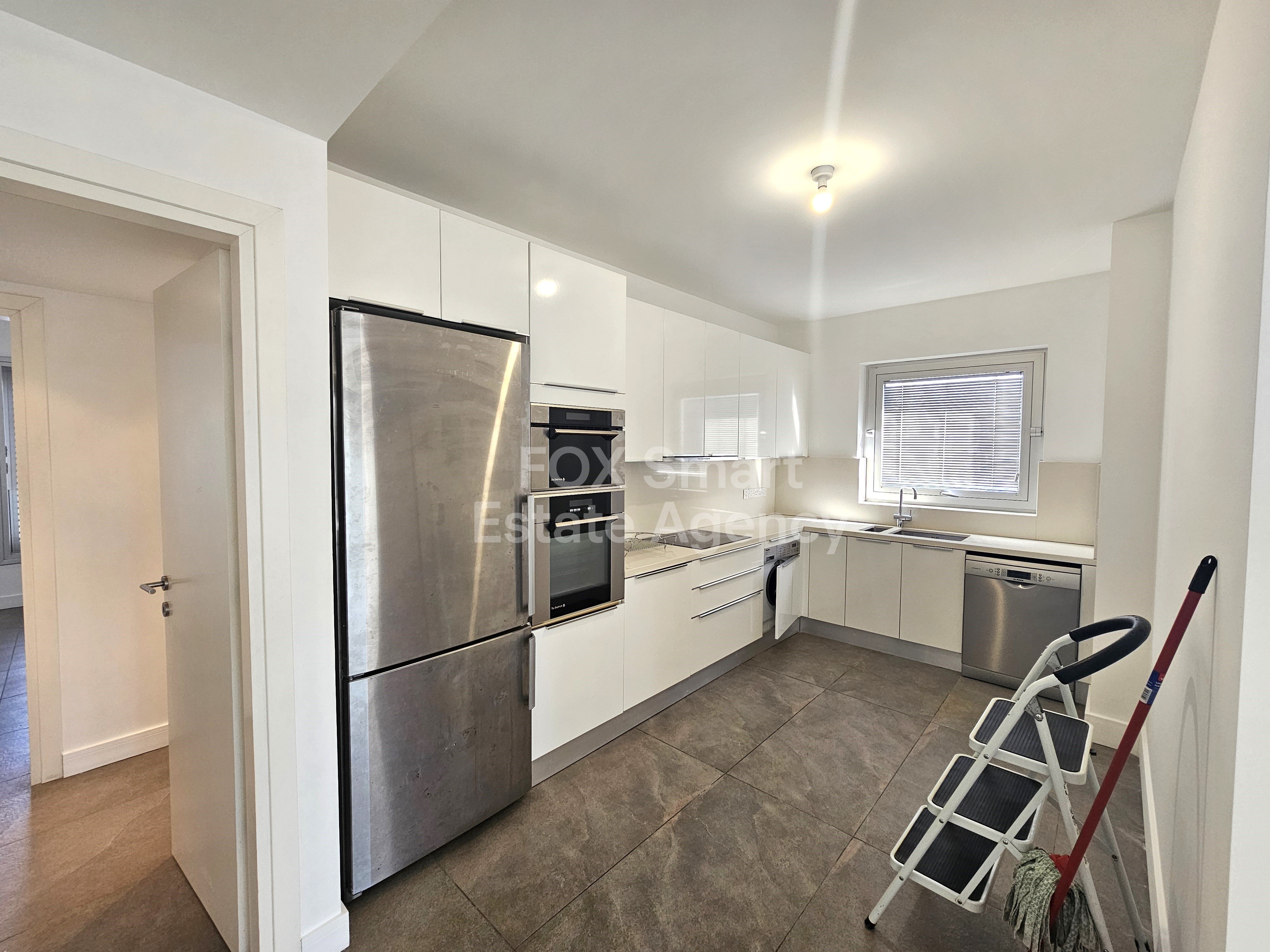 Luxury 3-Bedroom Apartment in Agioi Omologites (Opposite Agios Demetrios Park & Near Junior School), Nicosia