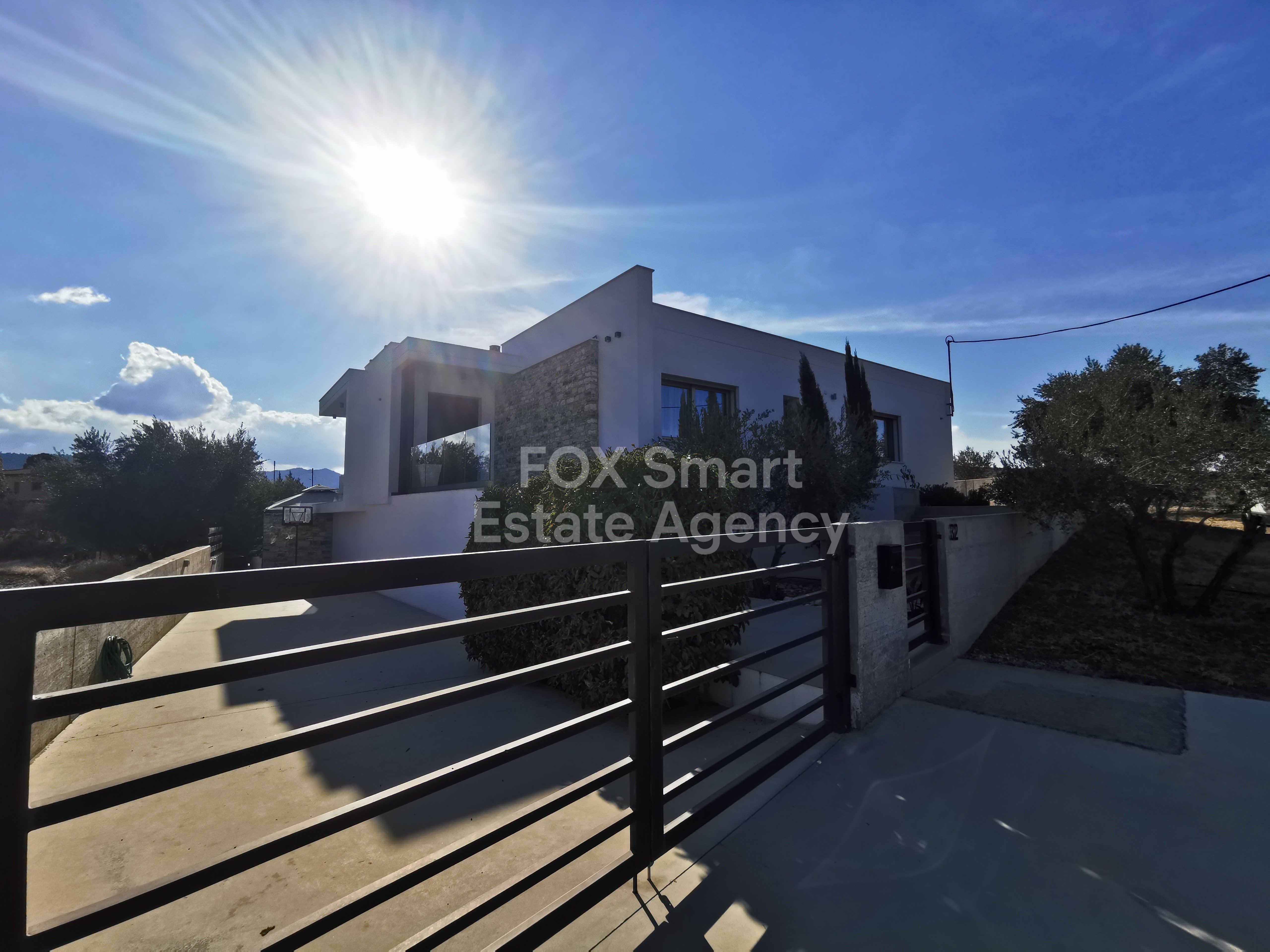 House in Pera - Image 3