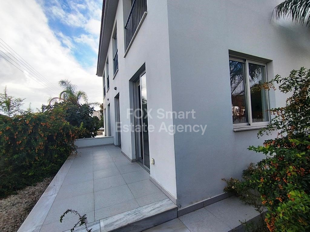 2 Bedroom Semi-Detached House For Rent in Oroklini