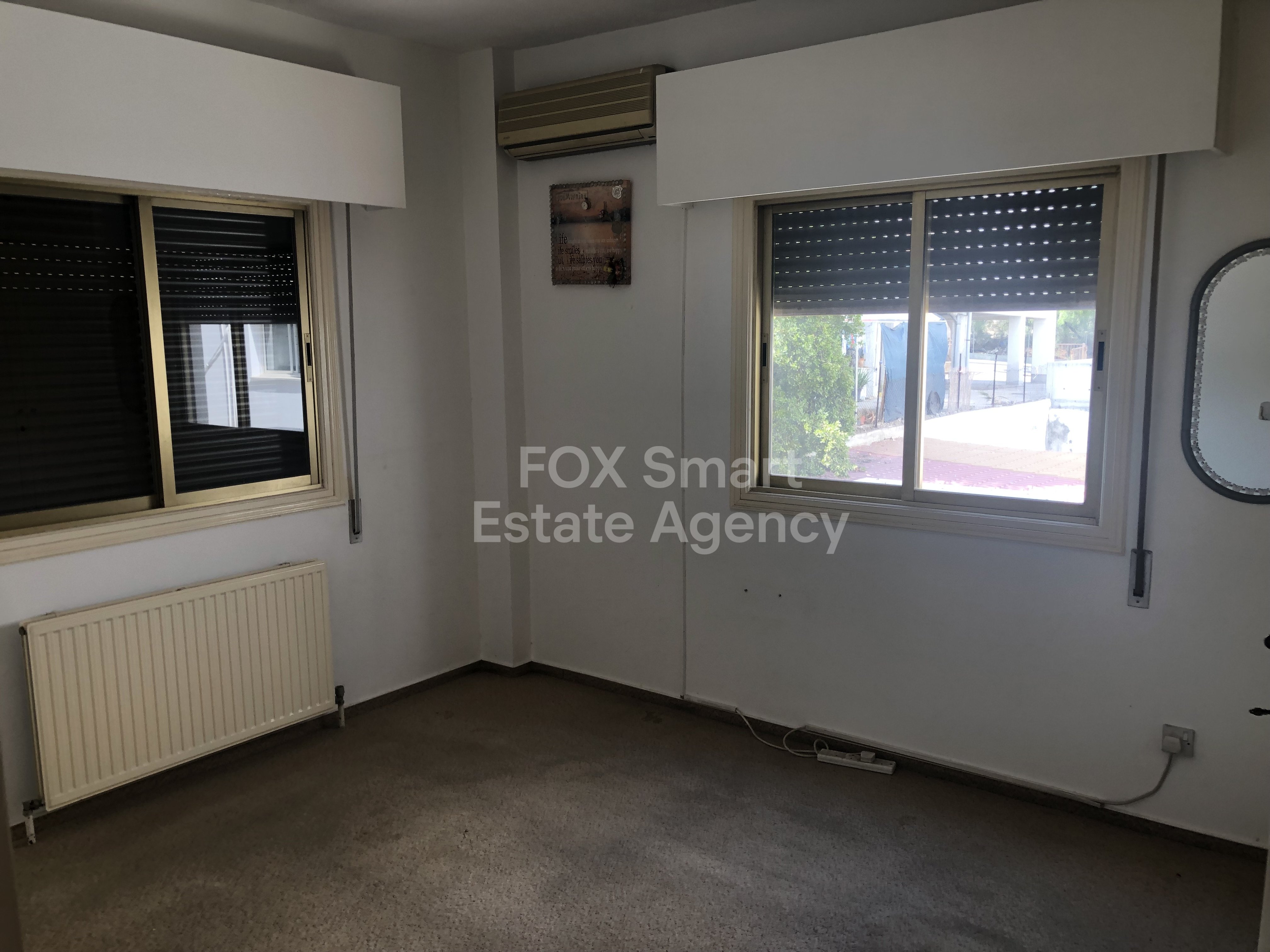 For sale 3-bedroom apartment in Agioi Oologites Nicosia near Kennedy street