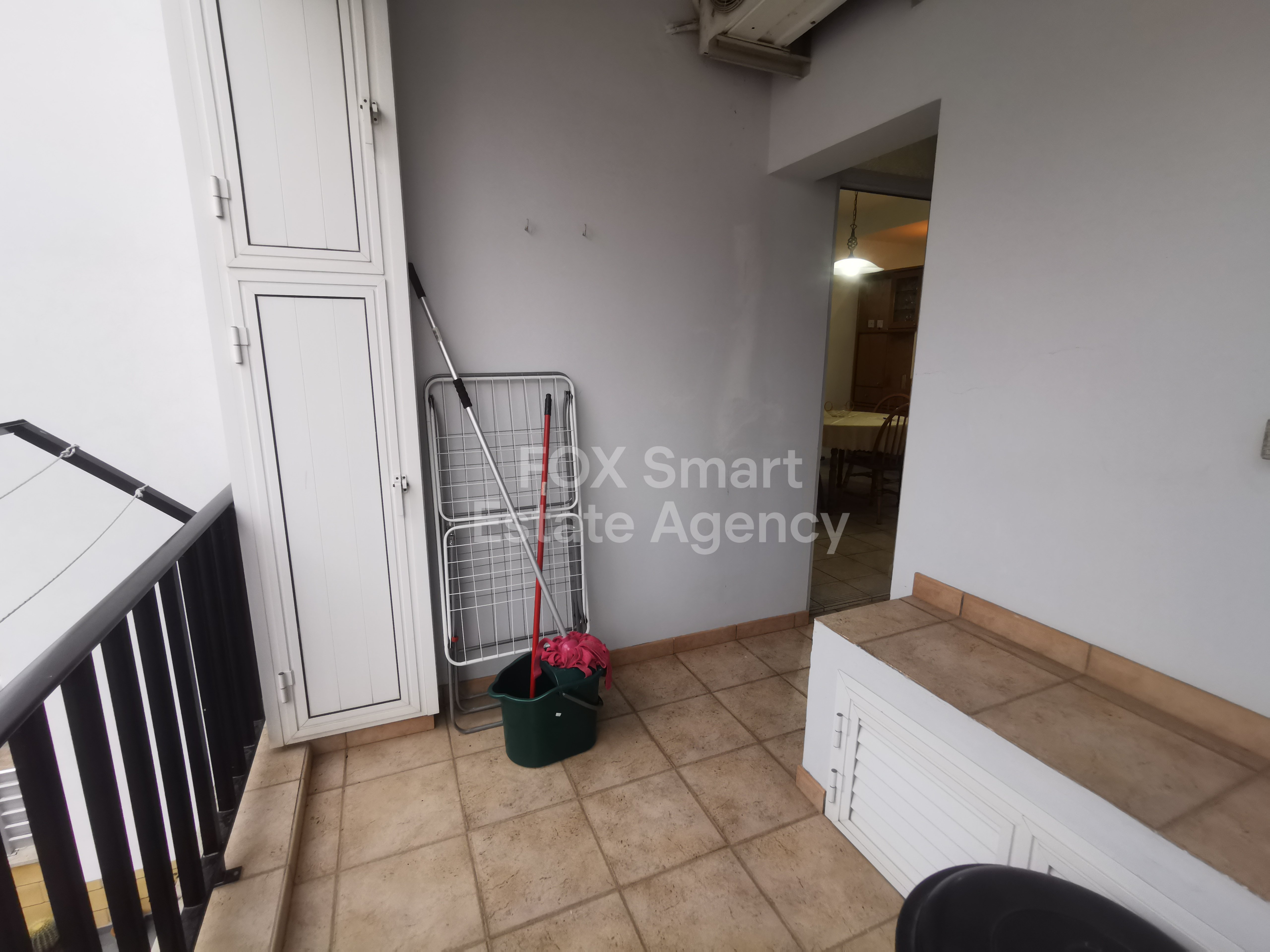 2 bed apartment off Athinon Strovolos
