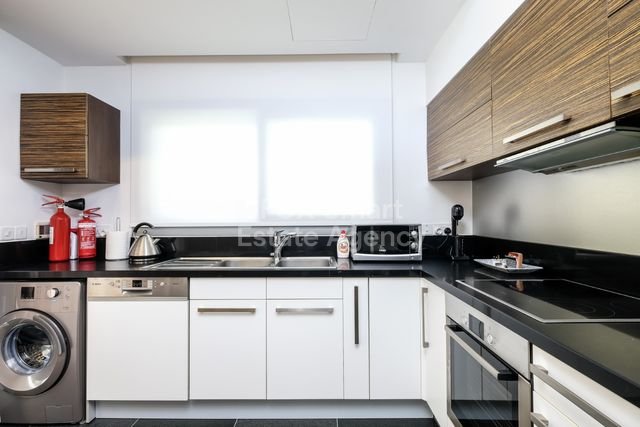 Three bedroom house for rent, Pervolia.