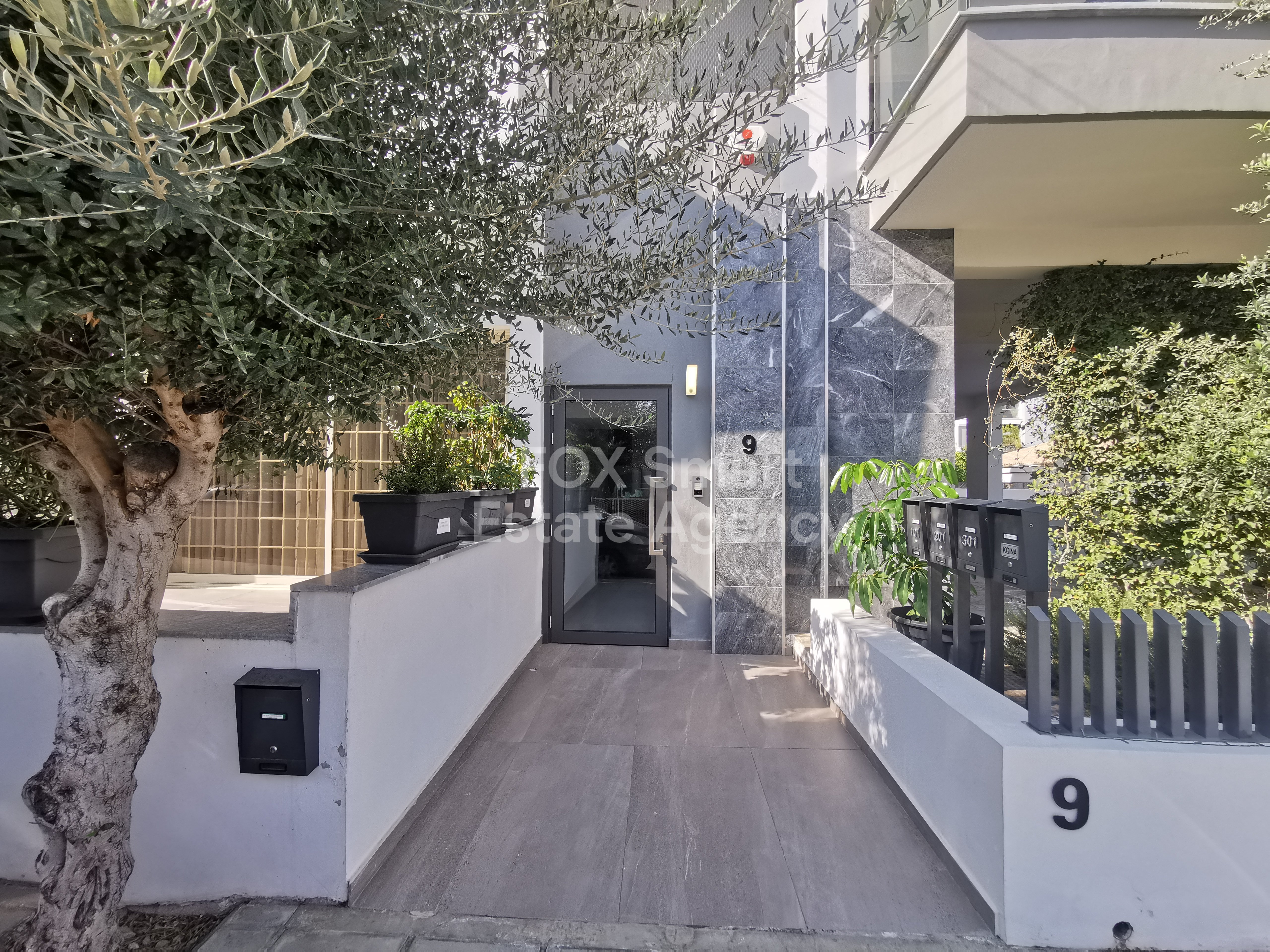 FOR SALE – Modern 3-Bedroom Whole-Floor Apartment | Engomi – Agios Dometios Border