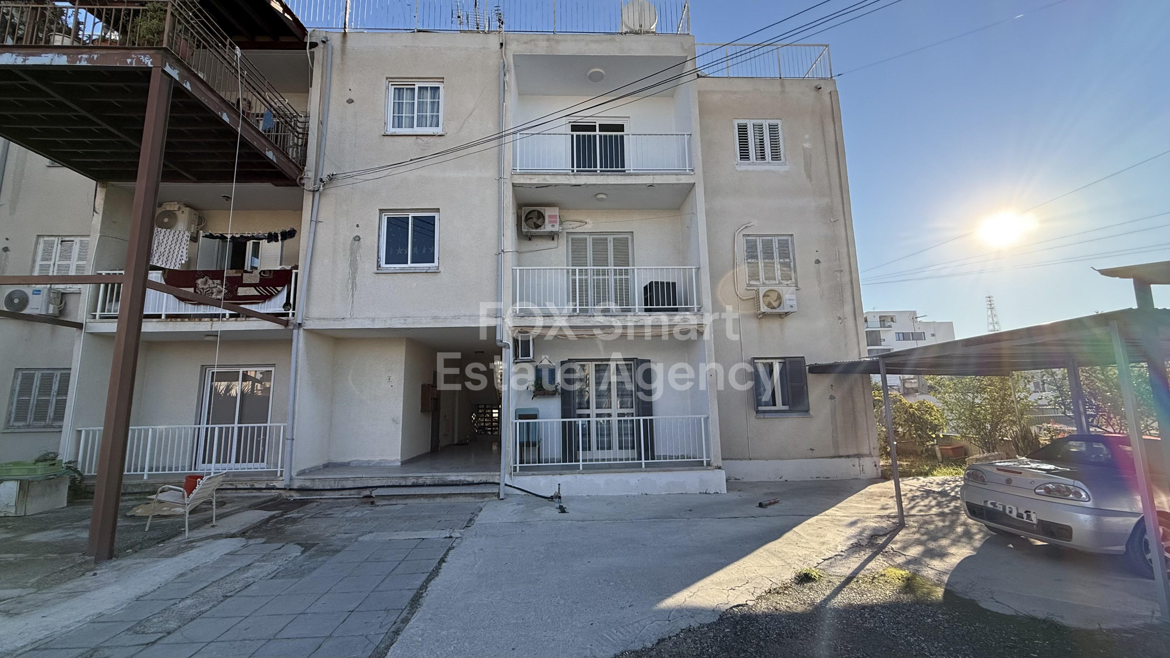 2-Bedroom Apartment in Agioi Anargyroi II – Ideal for Living or Investment