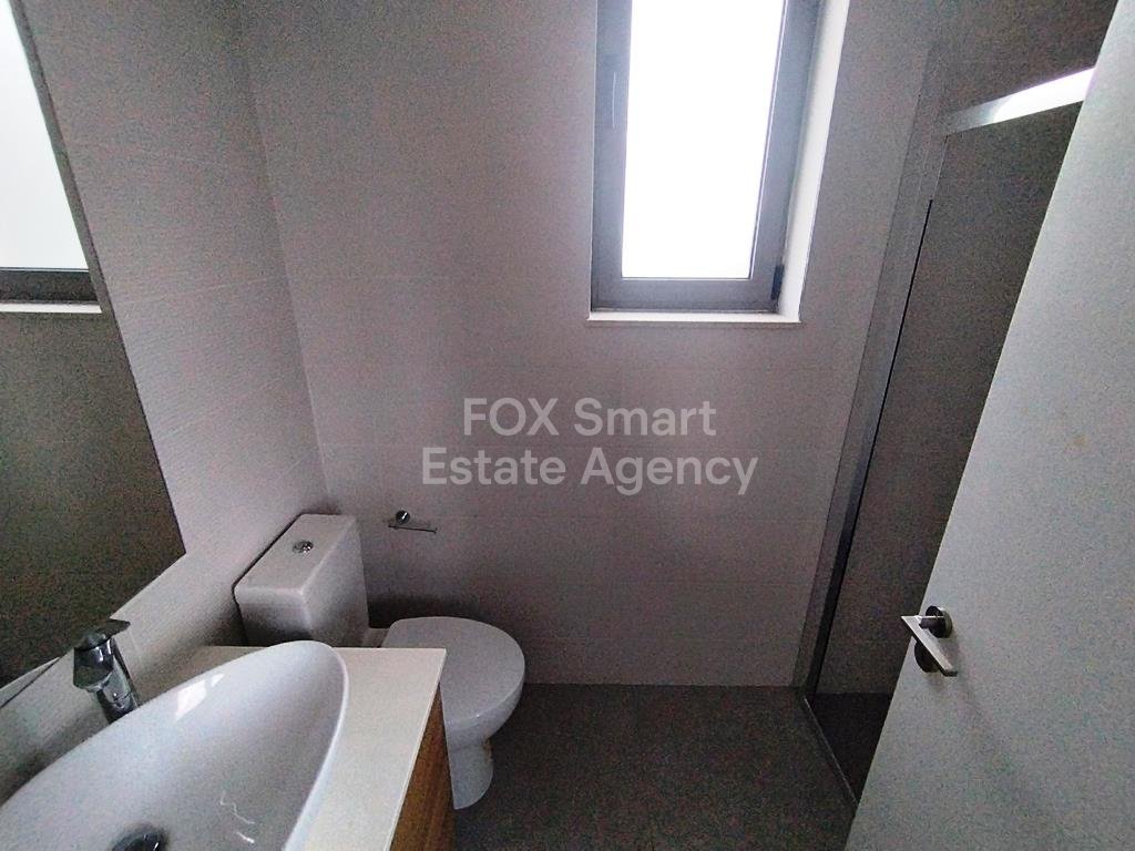 Luxurious 3 Bedroom Villa in Livadia For Rent