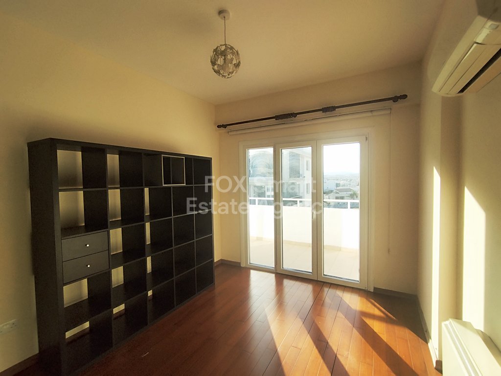 2 Bedroom Apartment For Rent in Larnaca