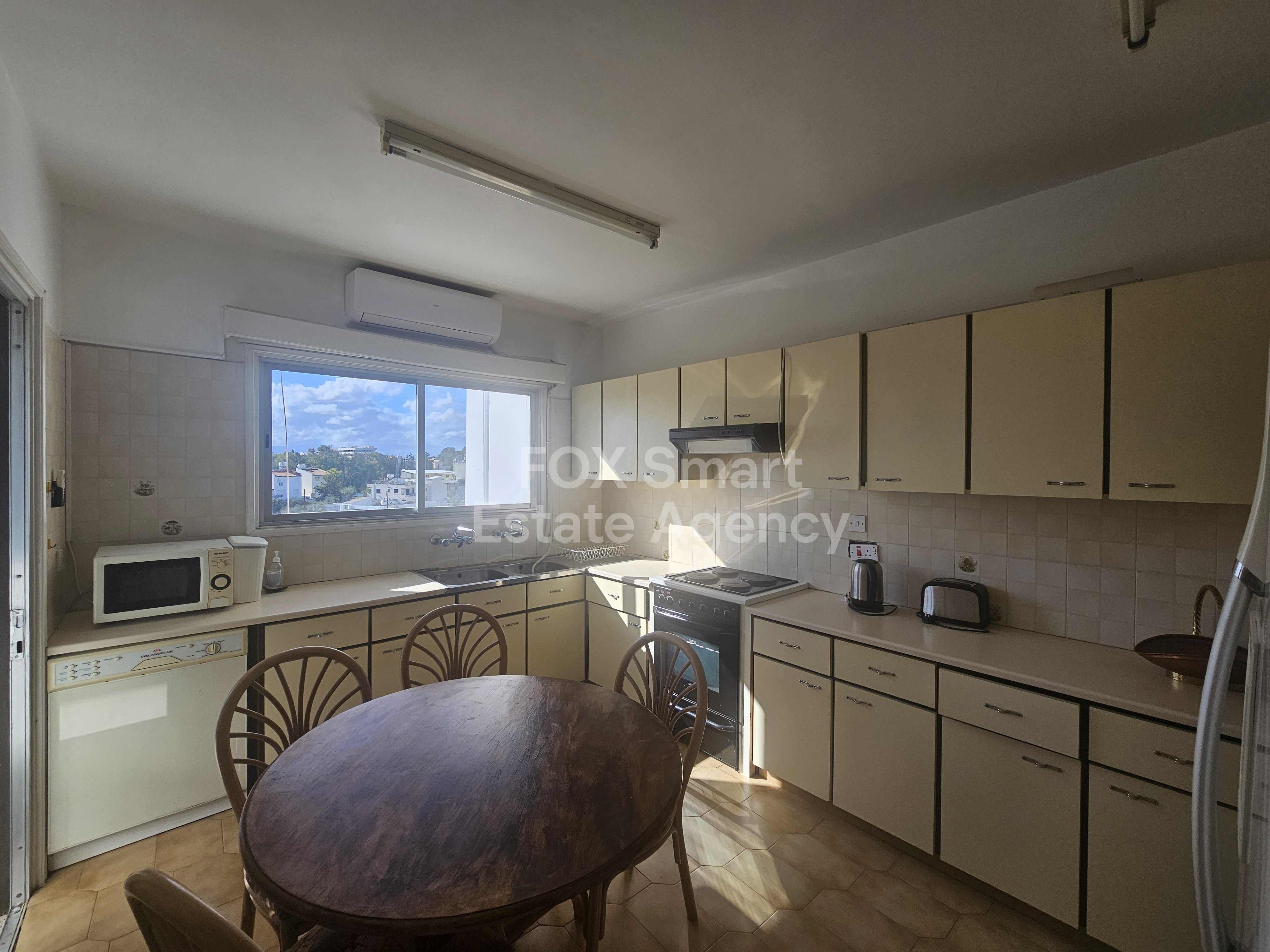 Spacious 3-Bedroom Apartment for Rent in Strovolos (Near Pedieos Linear Park), Nicosia