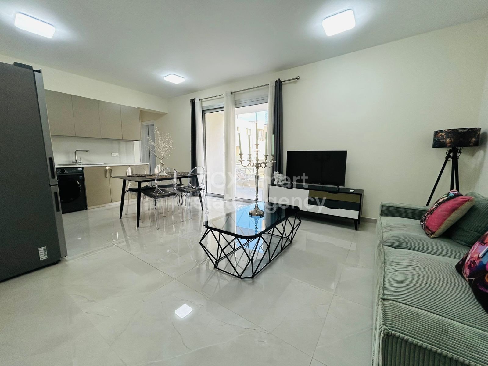 Apartment, For Rent, Limassol, Zakaki