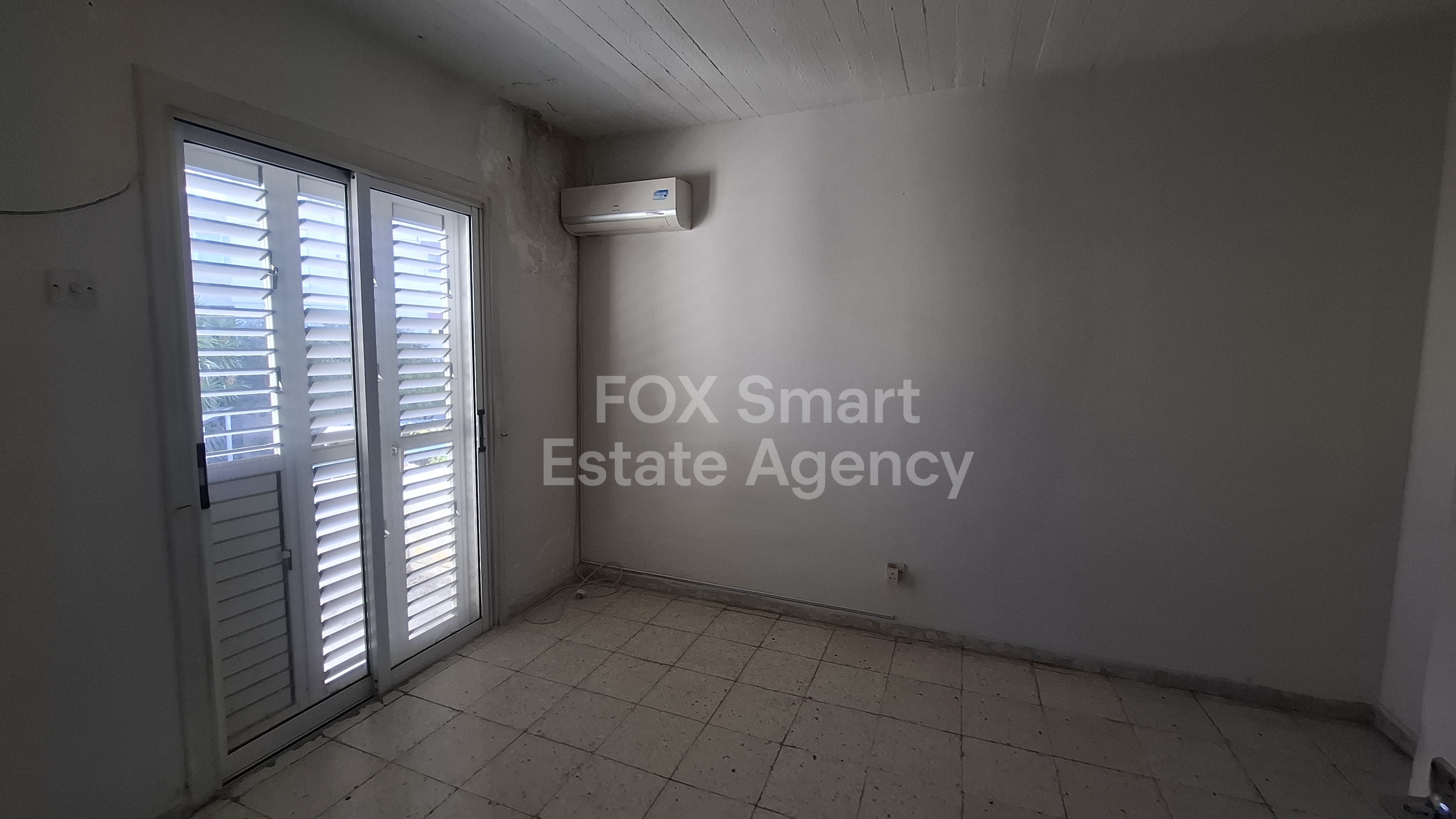 For Sale Two-Level Refugee House in a Quiet and Privileged Area in Platy, Aglatzia.
