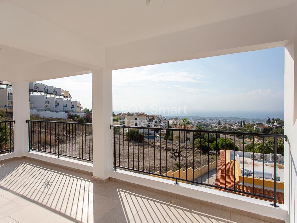 Apartment in Pegeia - Image 2