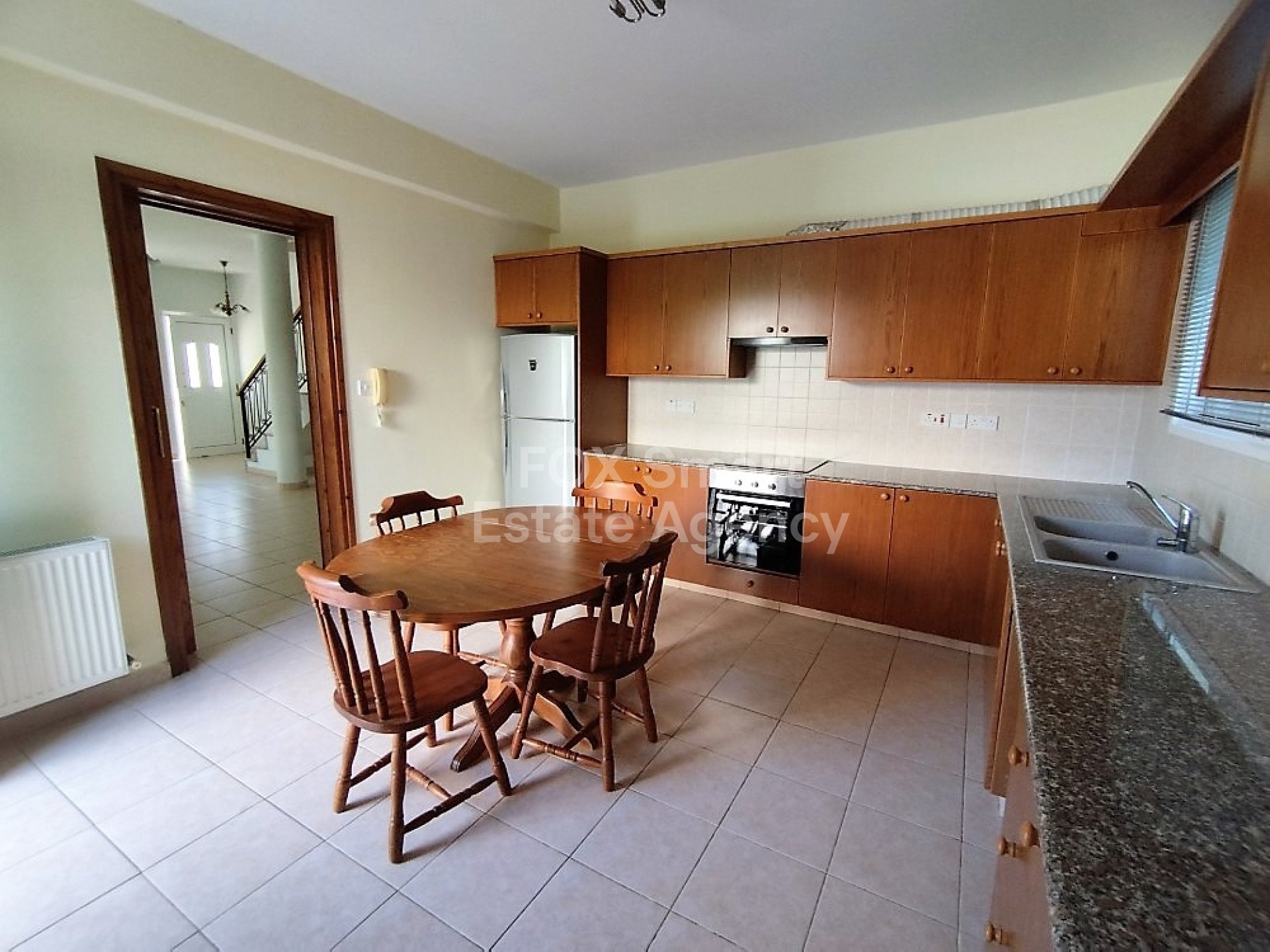 Beautiful 3-Bedroom House for Rent in Excellent Condition in Lakatamia