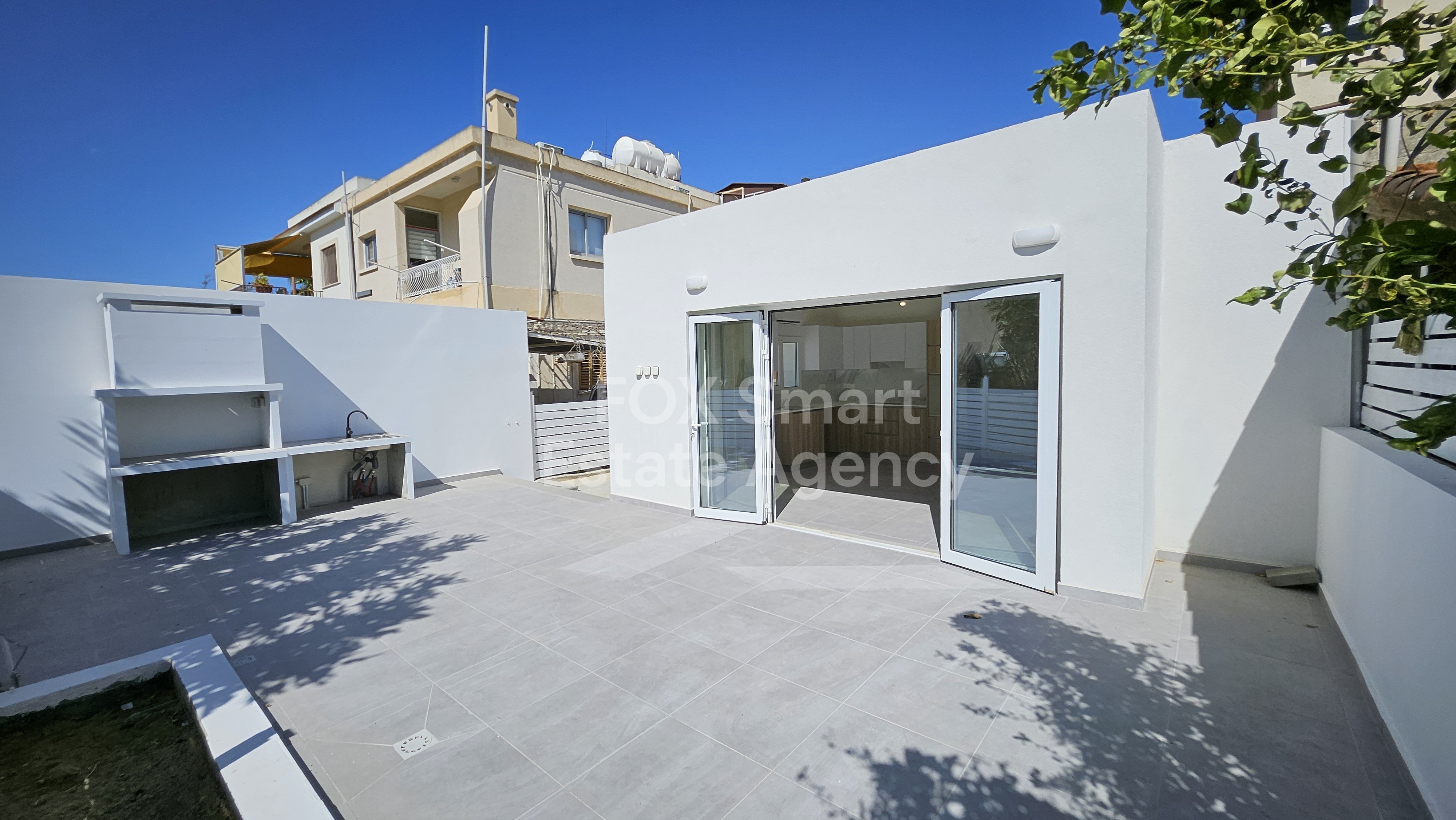 3 Bedroom Ground-Floor House in Sotiros Area