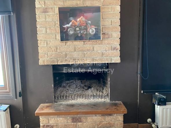 4-Bedroom Elevated Residence with Panoramic Coastal & Mountain Views in Anglisidies