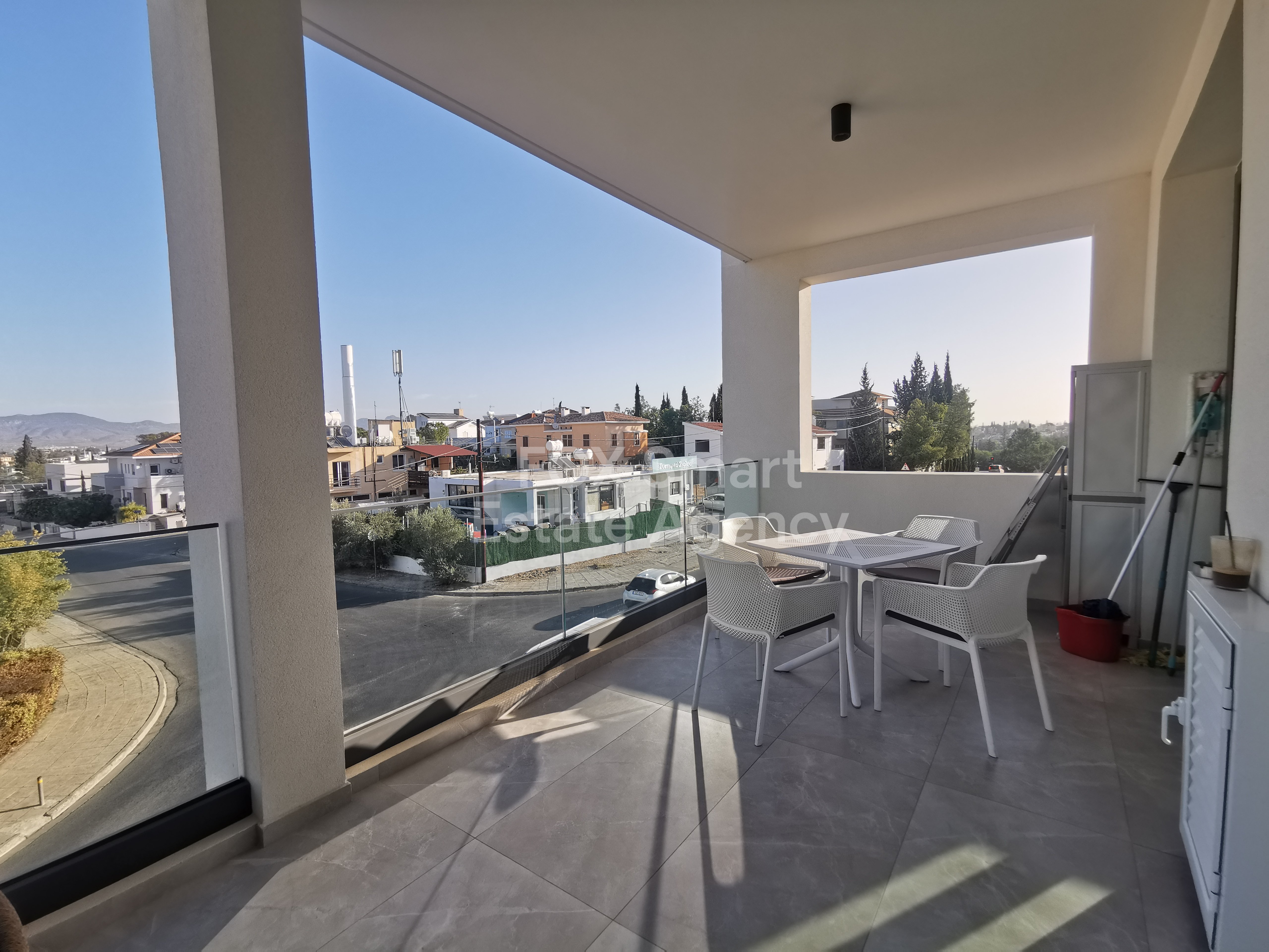Modern 2-Bedroom & 1 Bedroom Apartment in Engomi – Excellent Location Near University of Nicosia
