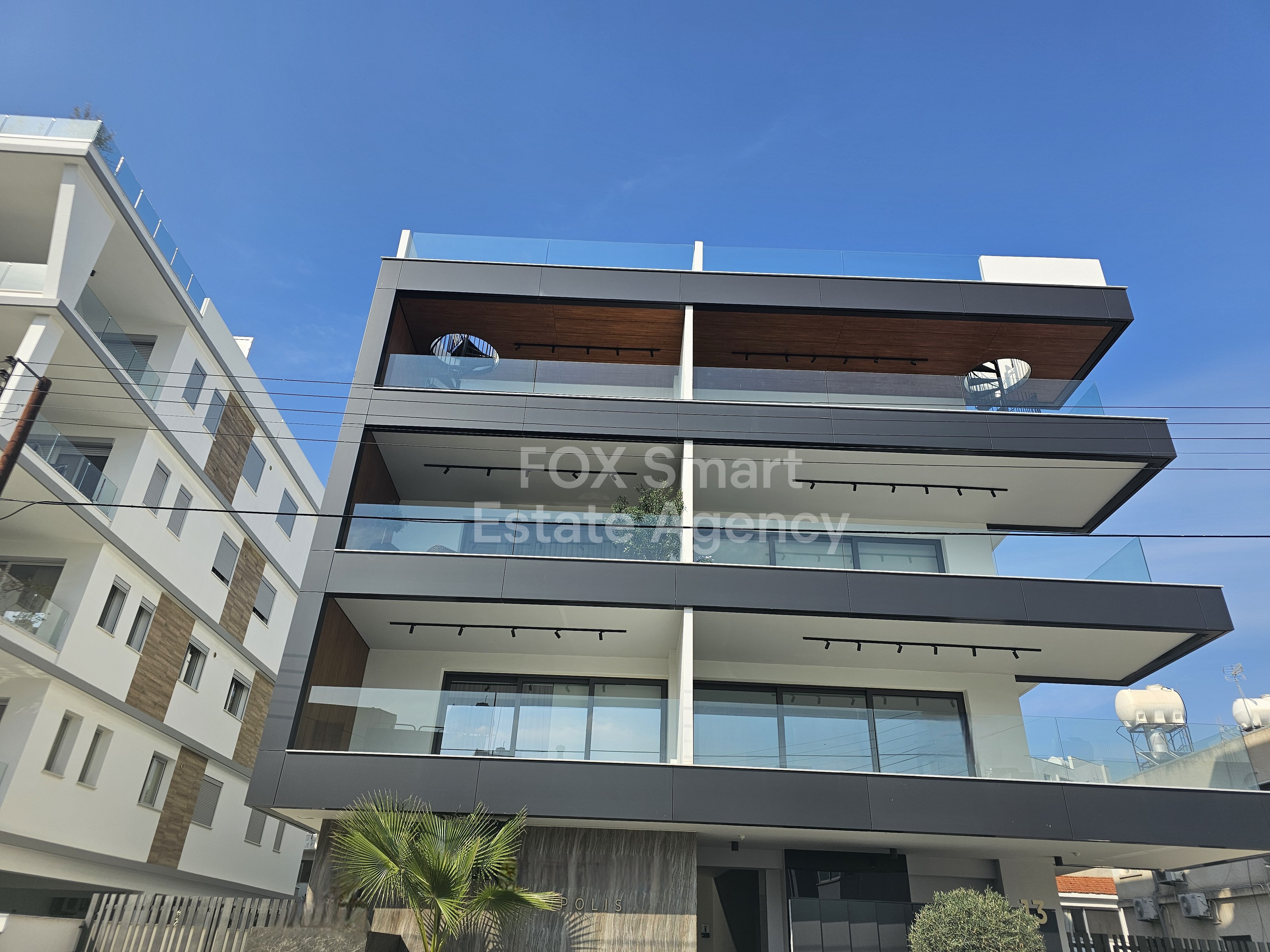 Luxury New 1 Bedroom Apartment in Acropolis, Nicosia (Fiber optic internet included)