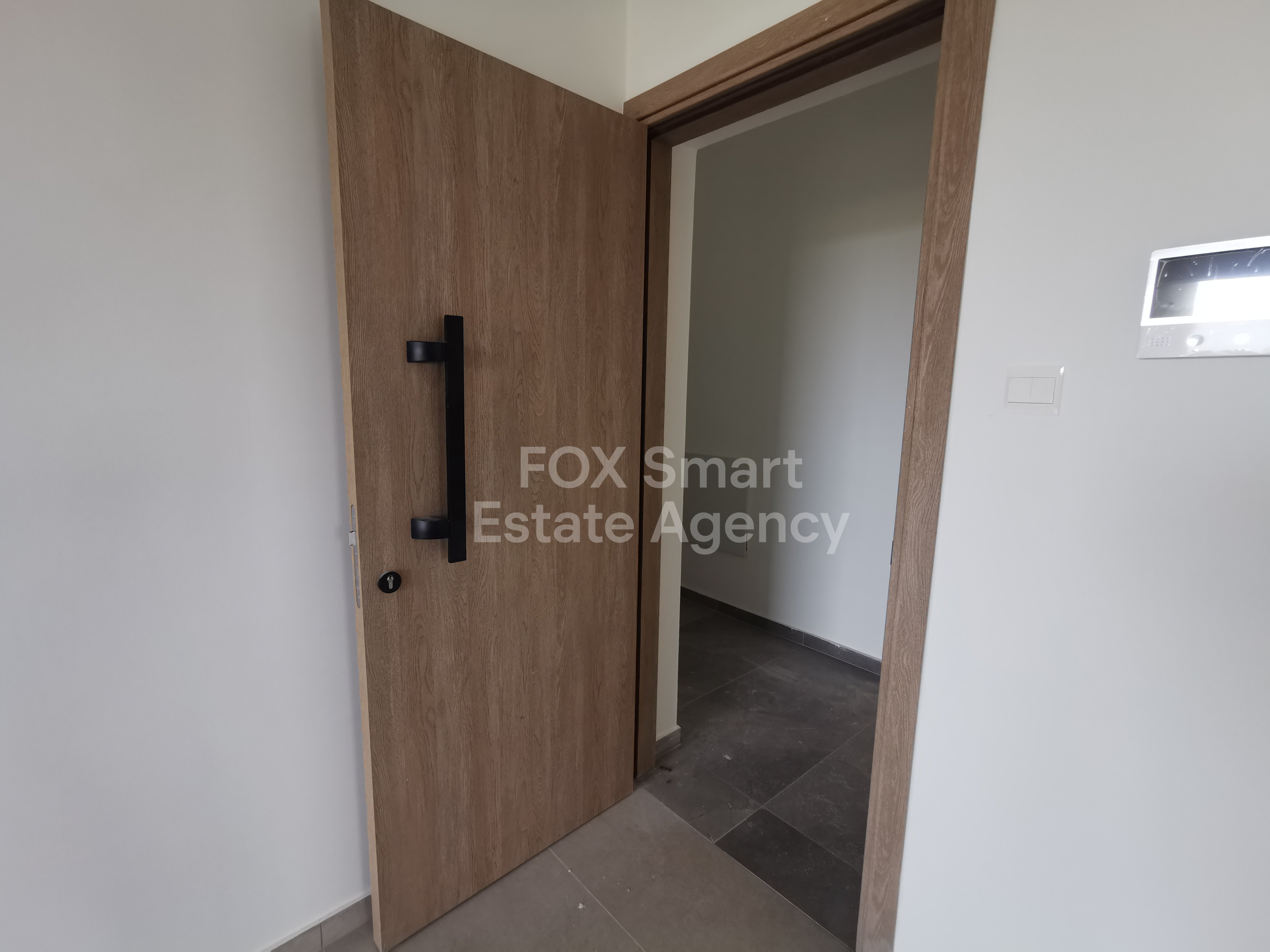 1-Bedroom New Apartment in Agios Dometios near University of Nicosia