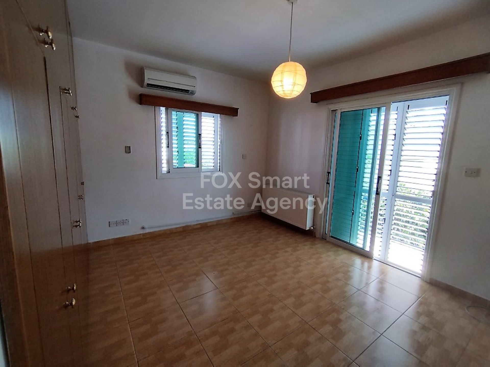 Beautiful 3-Bedroom House for Rent in Excellent Condition in Lakatamia