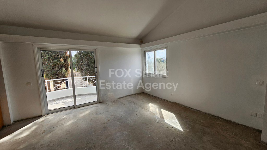 FOR RENT: Elegant Three-Bedroom House with Attic & Office in Archangelos, Nicosia